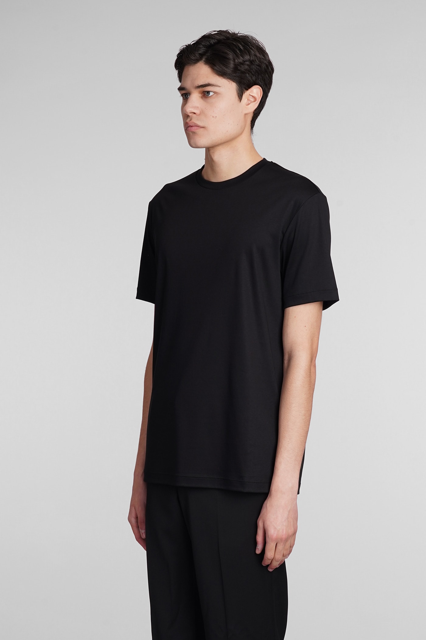 Shop Giorgio Armani T-shirt In Black Cotton