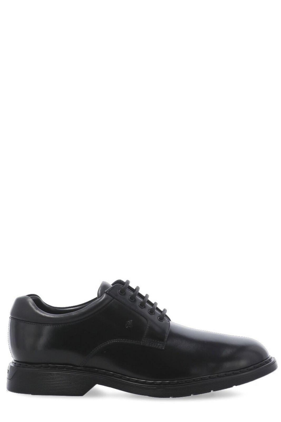 Contrast-sole Lace Up Shoes