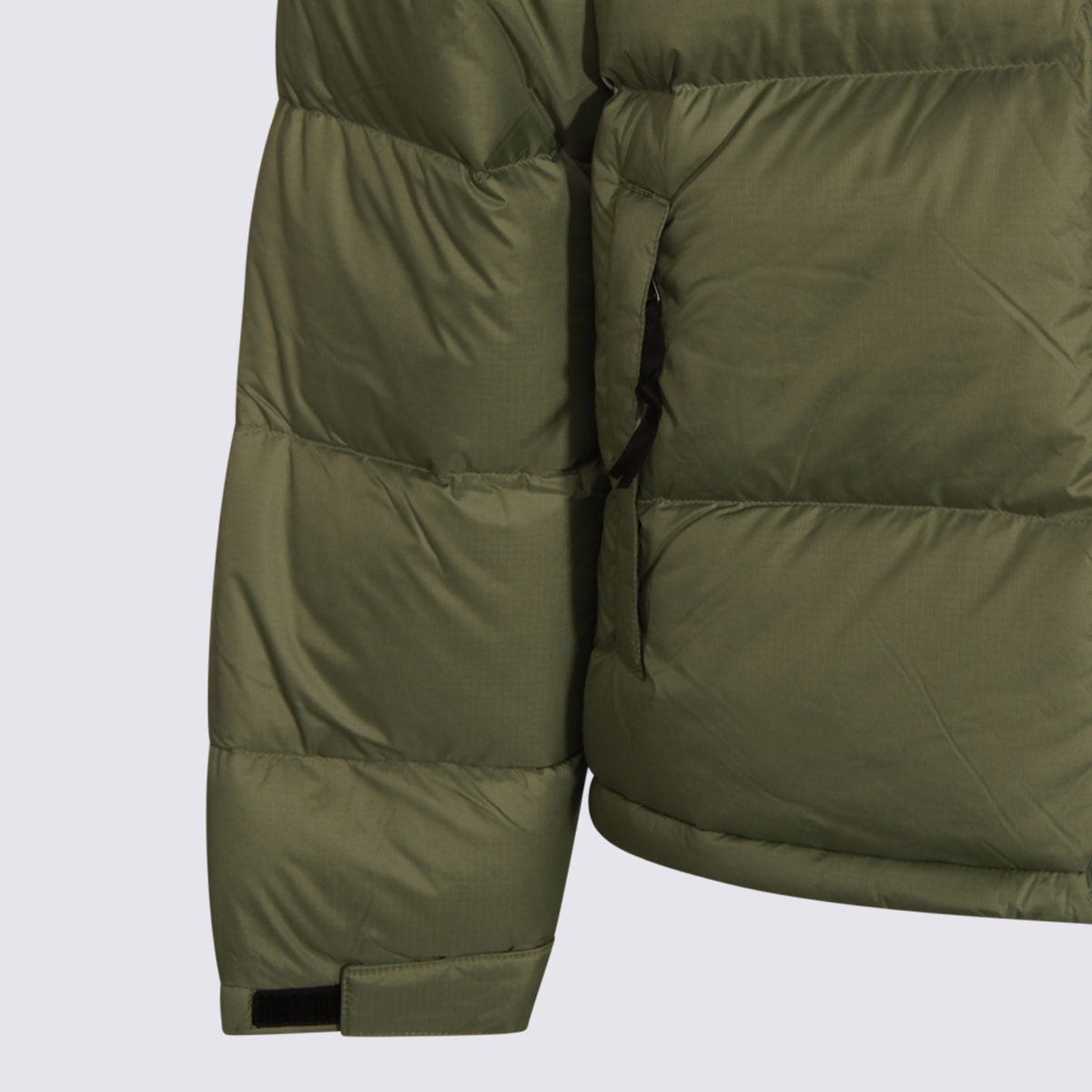 The North Face Insulated Jackets With Adjustable Cuffs And High Collar In Green