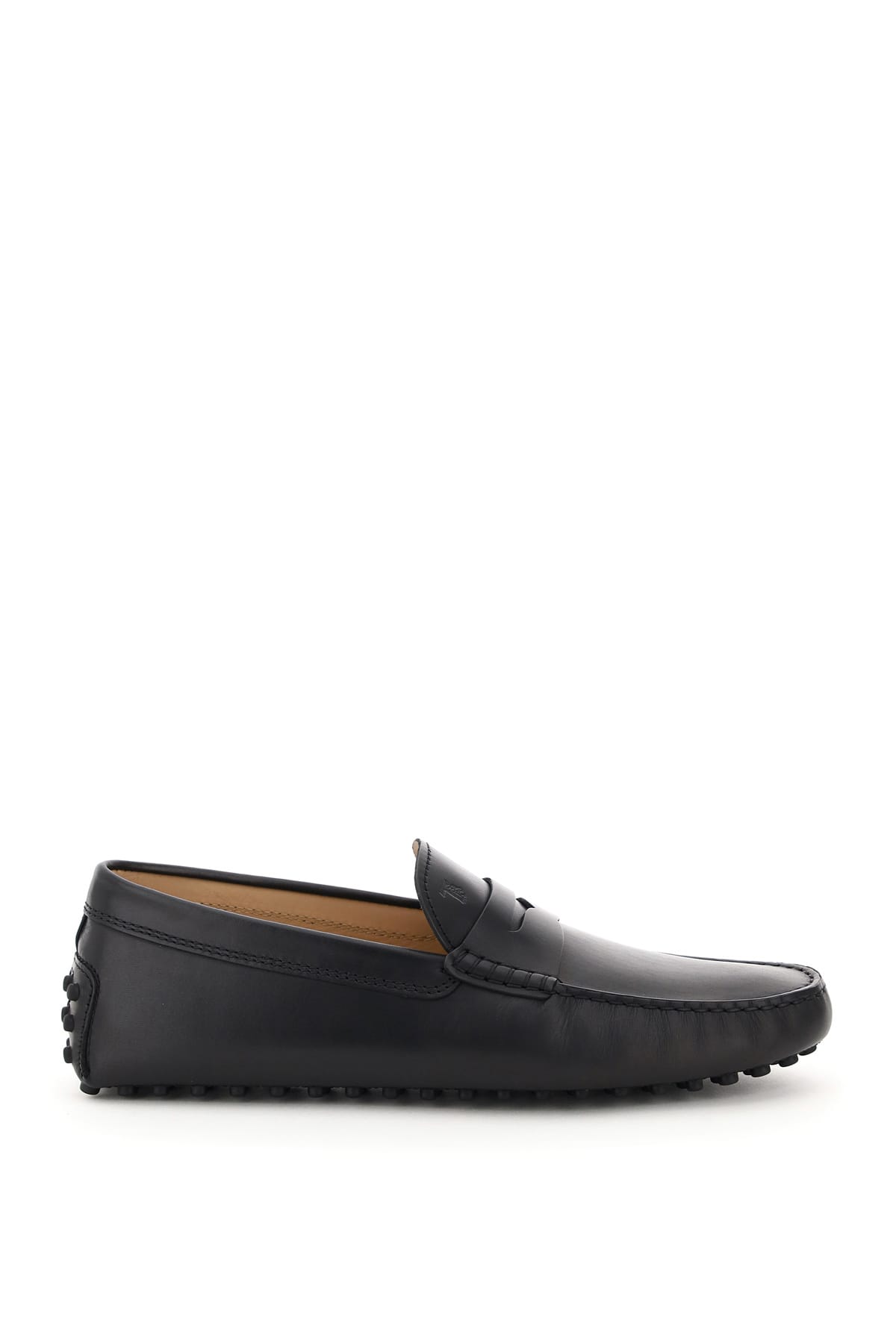 Tod's Nuovo Gommino Driver Loafers In Nero (black)