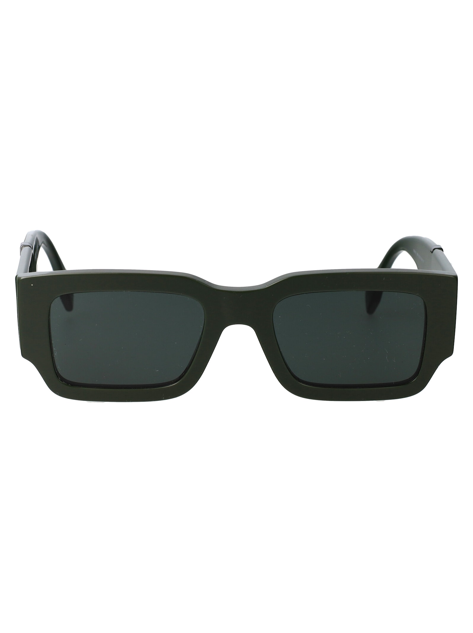 Fendi Diagonal Sunglasses In Black