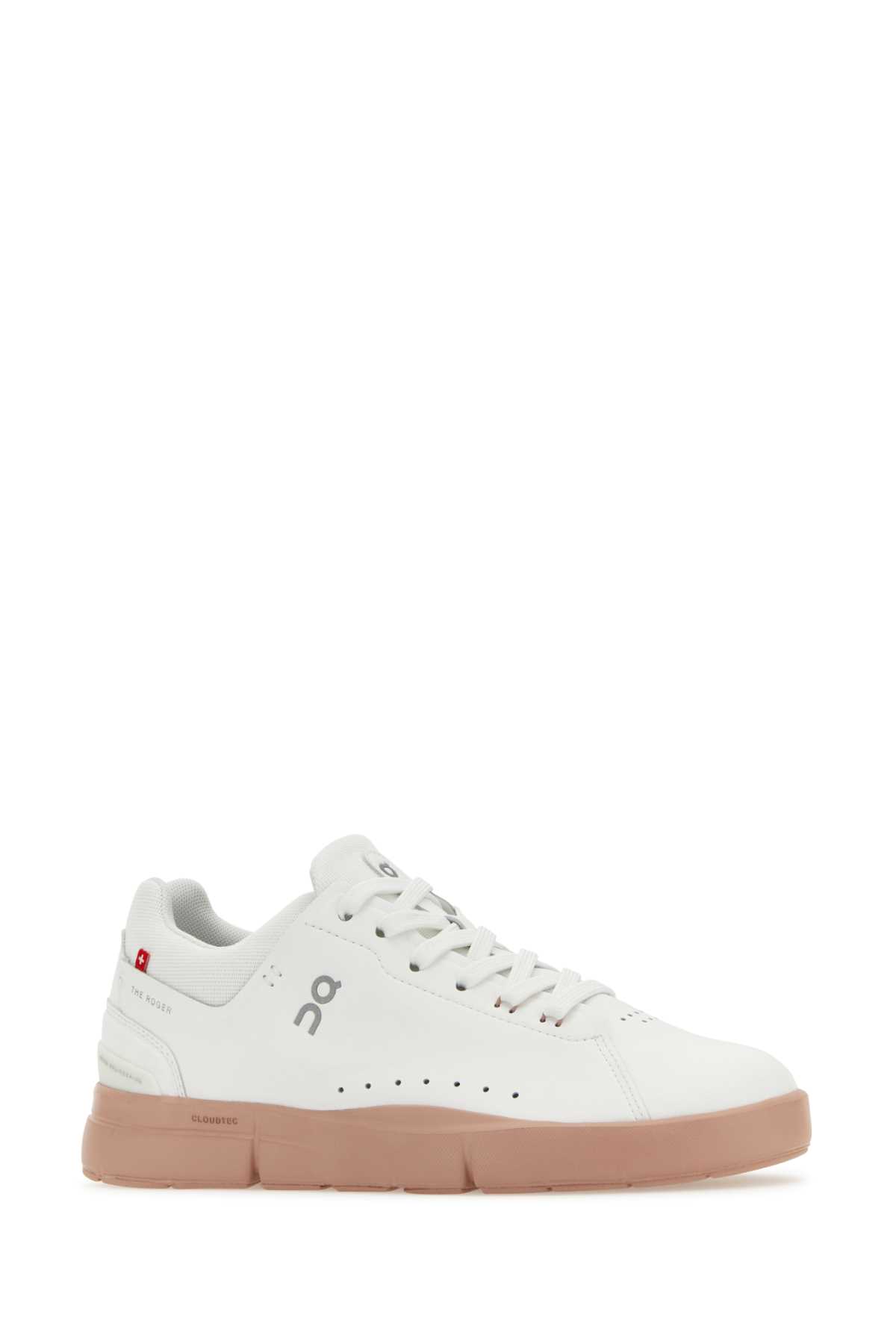 On White Synthetic Leather And Mesh The Roger Advantage Sneakers In Whitewoodrose