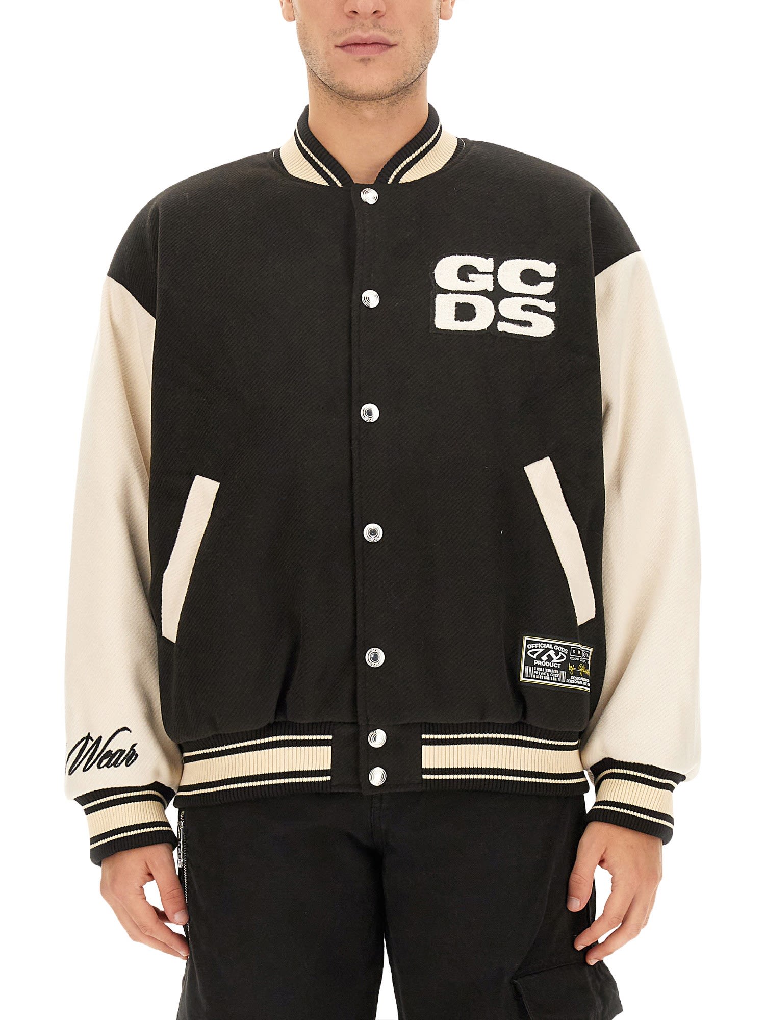 Gcds Two-tone Logo-patch Bomber Jacket In Nero