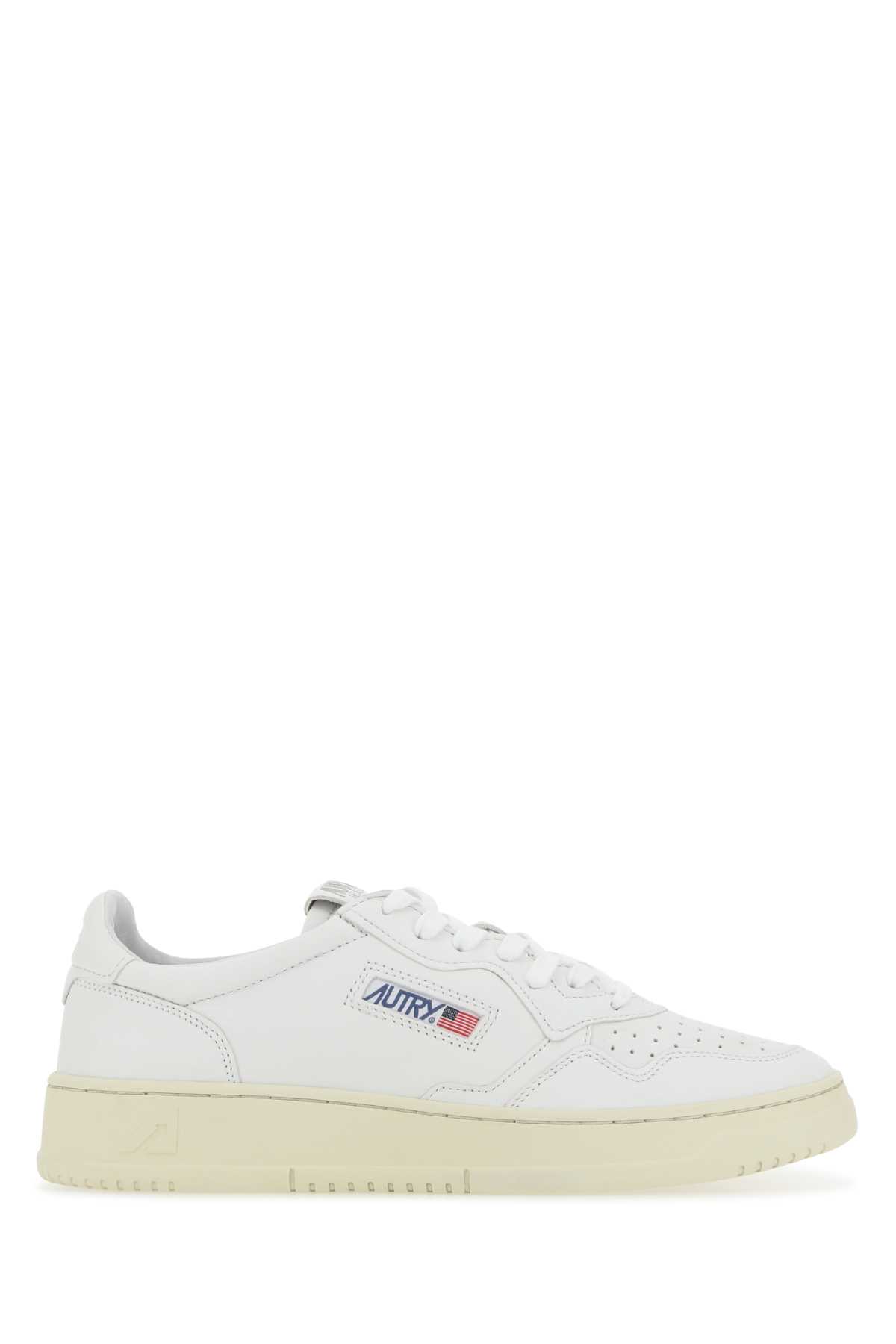 Shop Autry White Leather Medalist Sneakers In Gg04