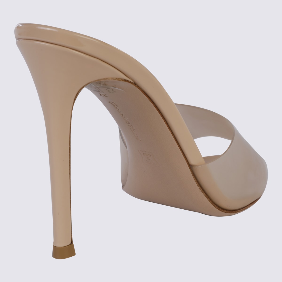 Shop Gianvito Rossi Beige Leather Elle Sandals In Nude/nude