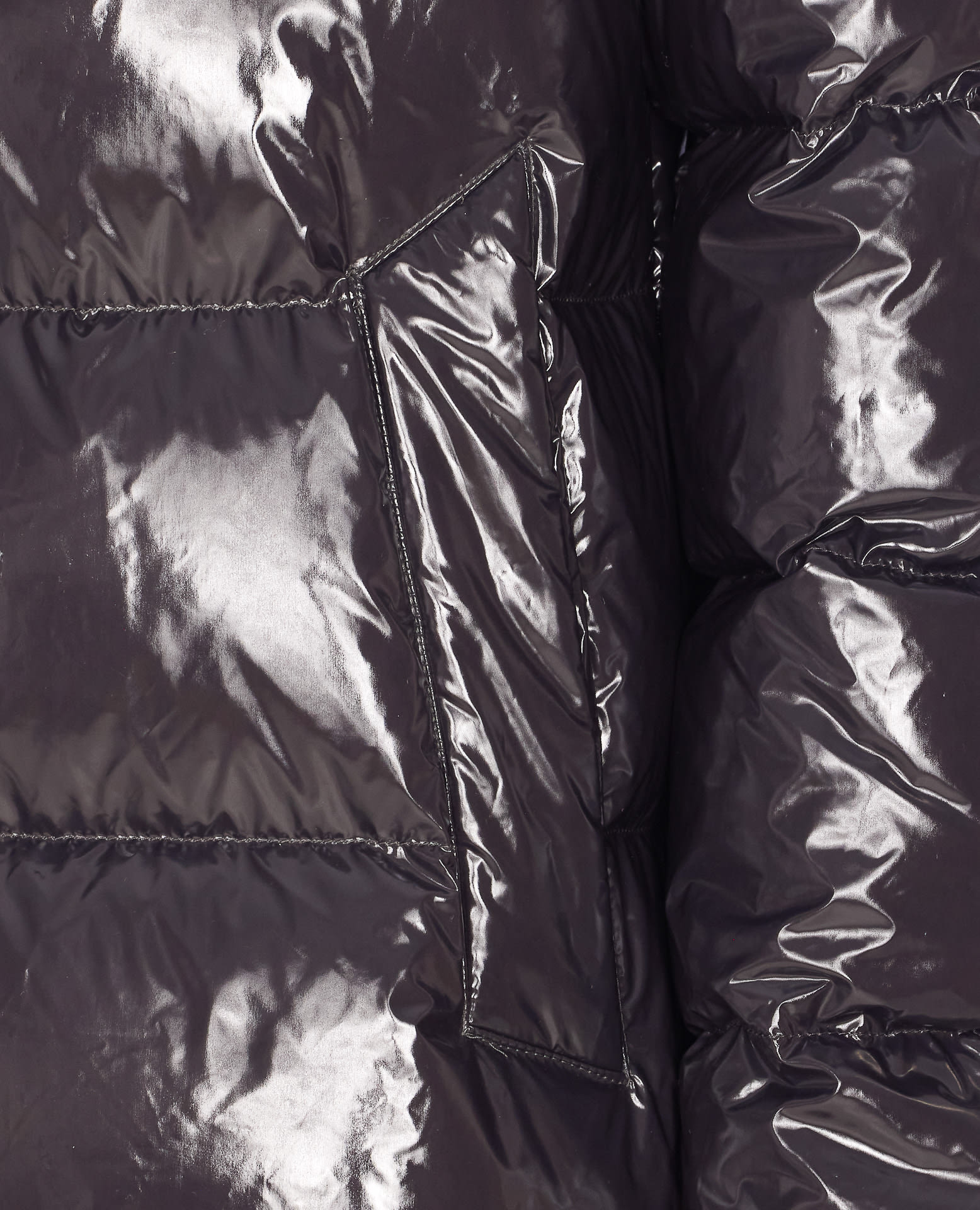 Herno Medium Length Glossy Padded Jacket In Black