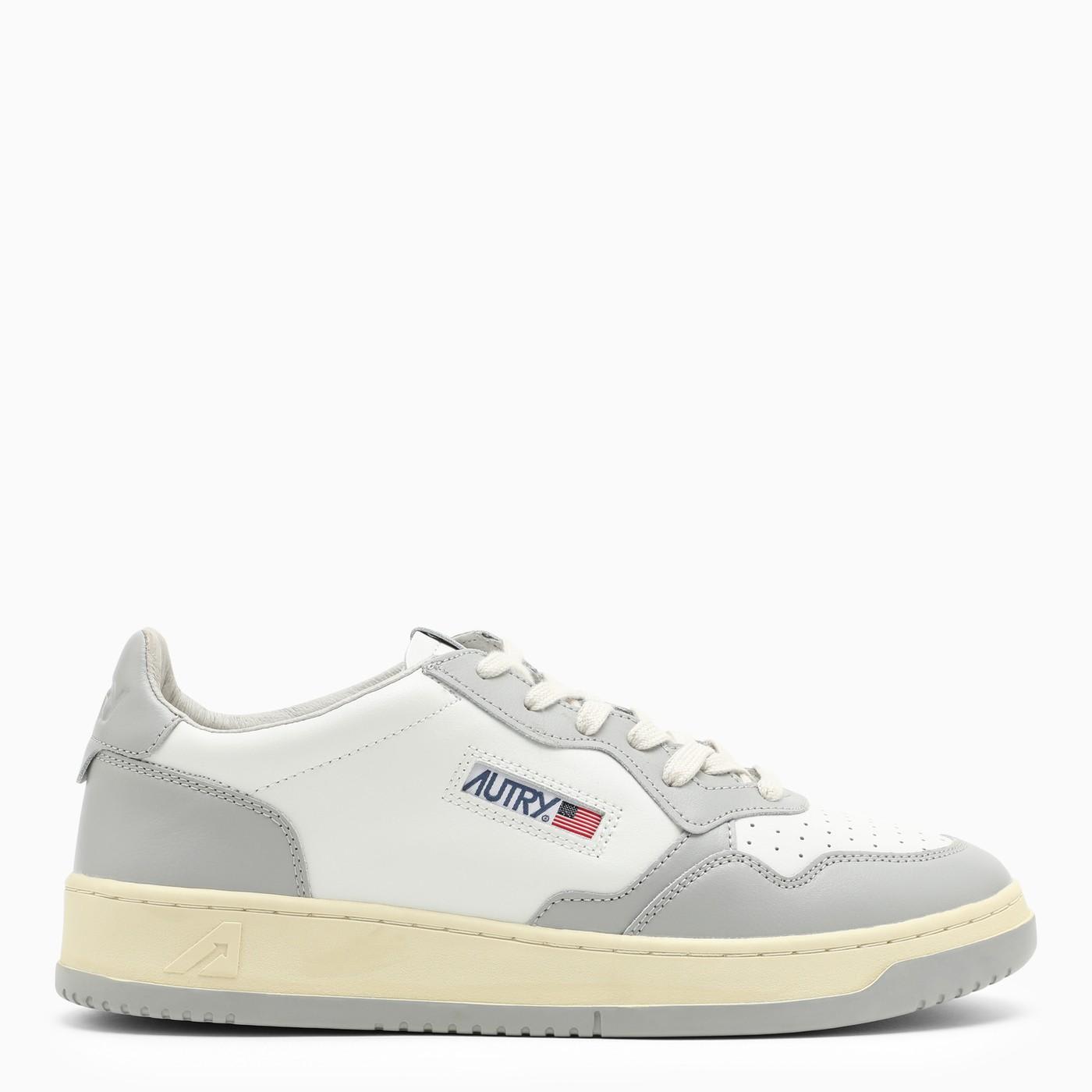 Shop Autry Medalist White\/grey Leather Trainer In Wht/vapor