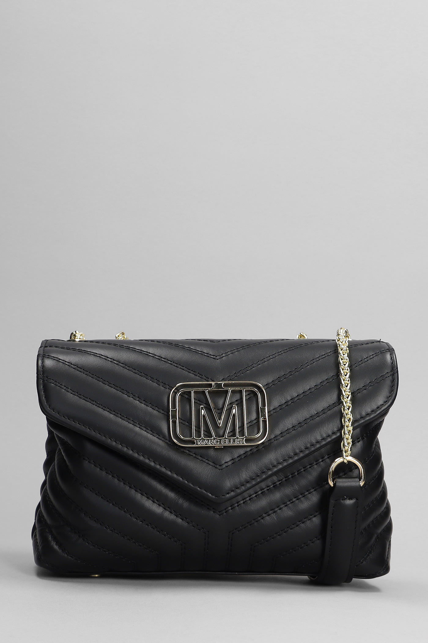 Ginnie S Sa Shoulder Bag In Black Leather