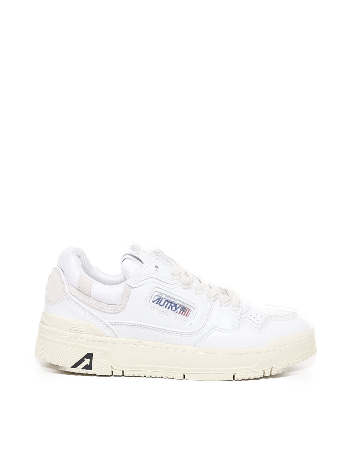 Shop Autry Sneaker Rookie Low In Wht/pow