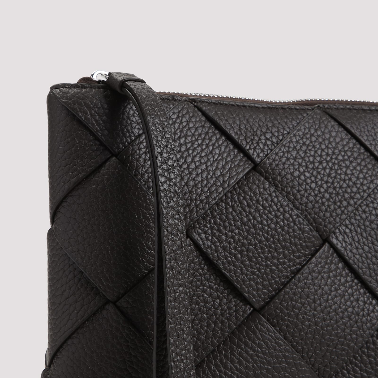 BOTTEGA VENETA DIAGO LARGE POUCH