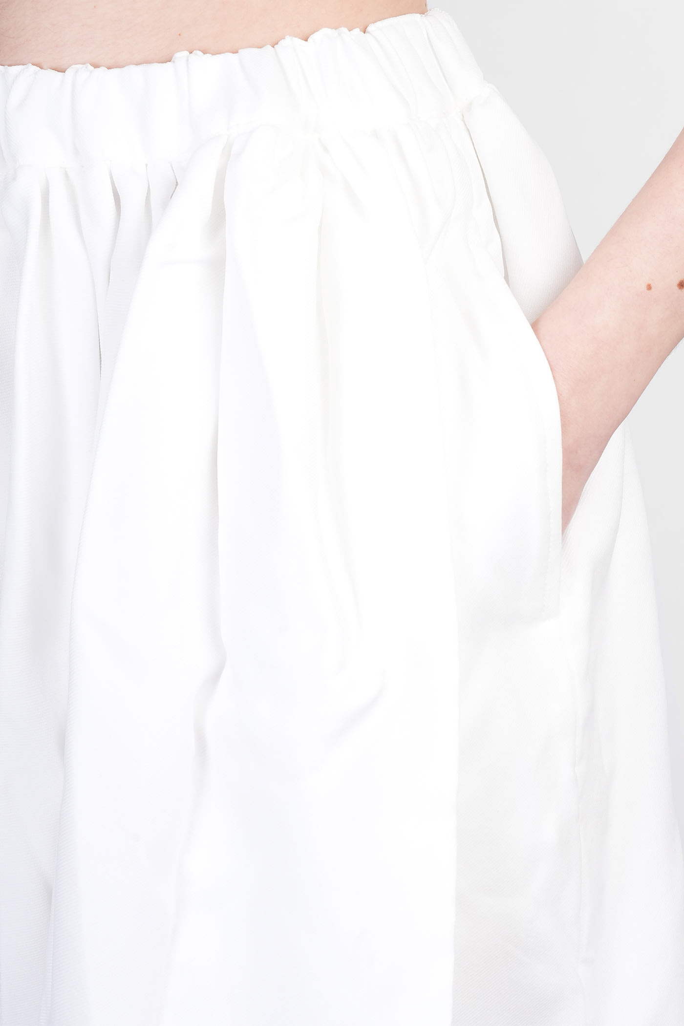 Shop Comme Des Garçons Pants In White Polyester