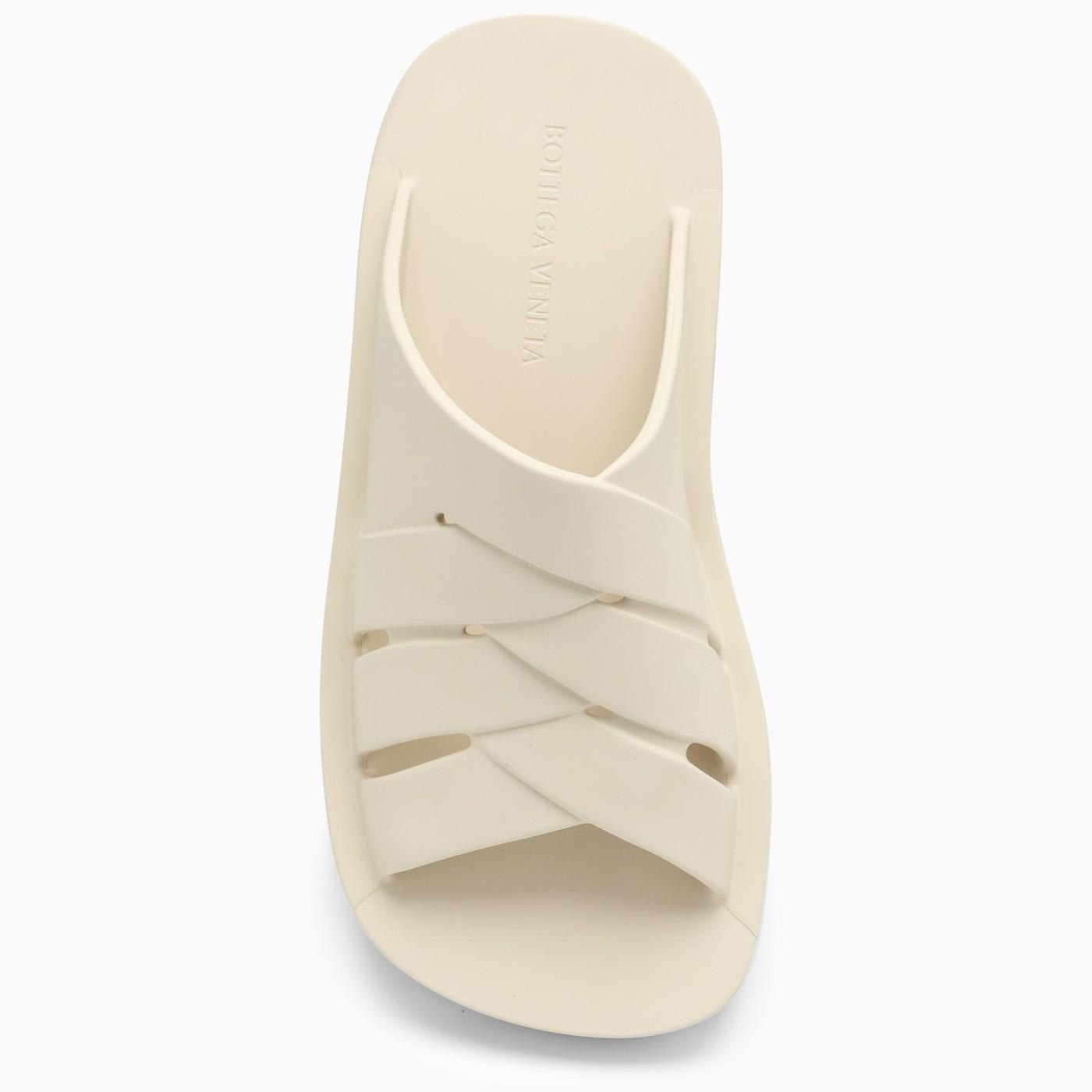 Bottega Veneta Ivory-coloured Rubber Slide In Neutral