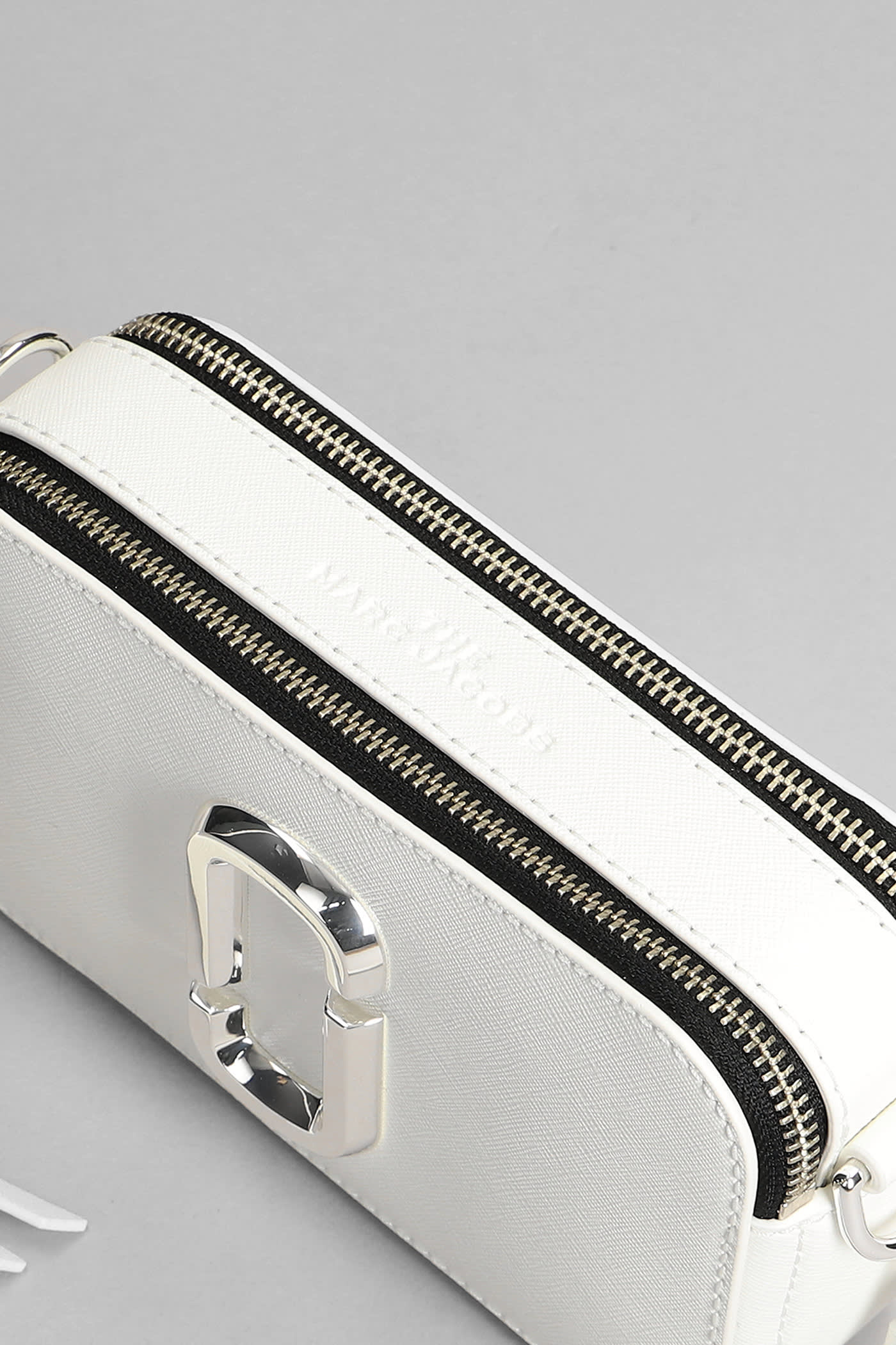 Shop Marc Jacobs Snapshot Shoulder Bag In White Leather