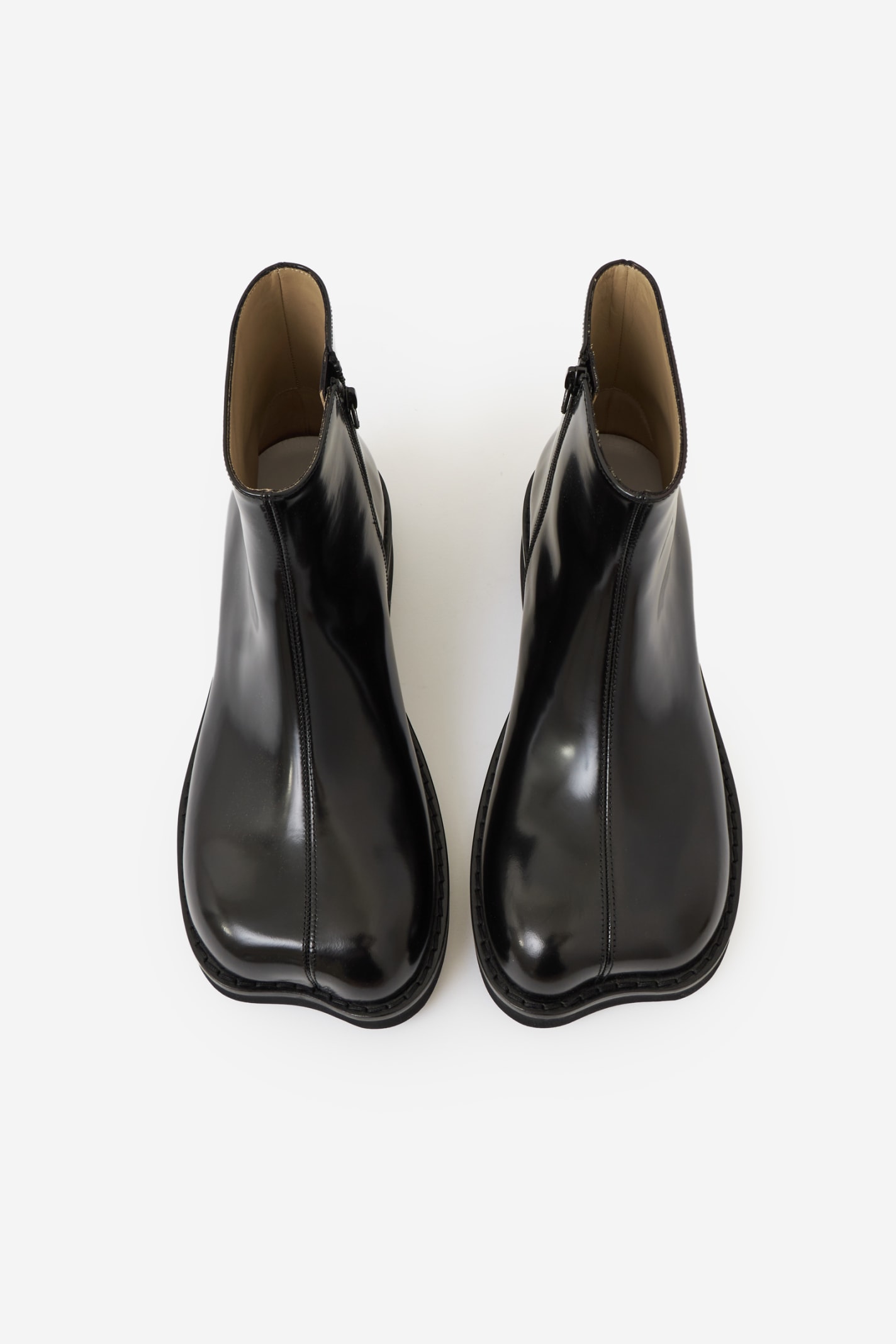 Mm6 Maison Margiela Anatomic Ankle Boots In Black