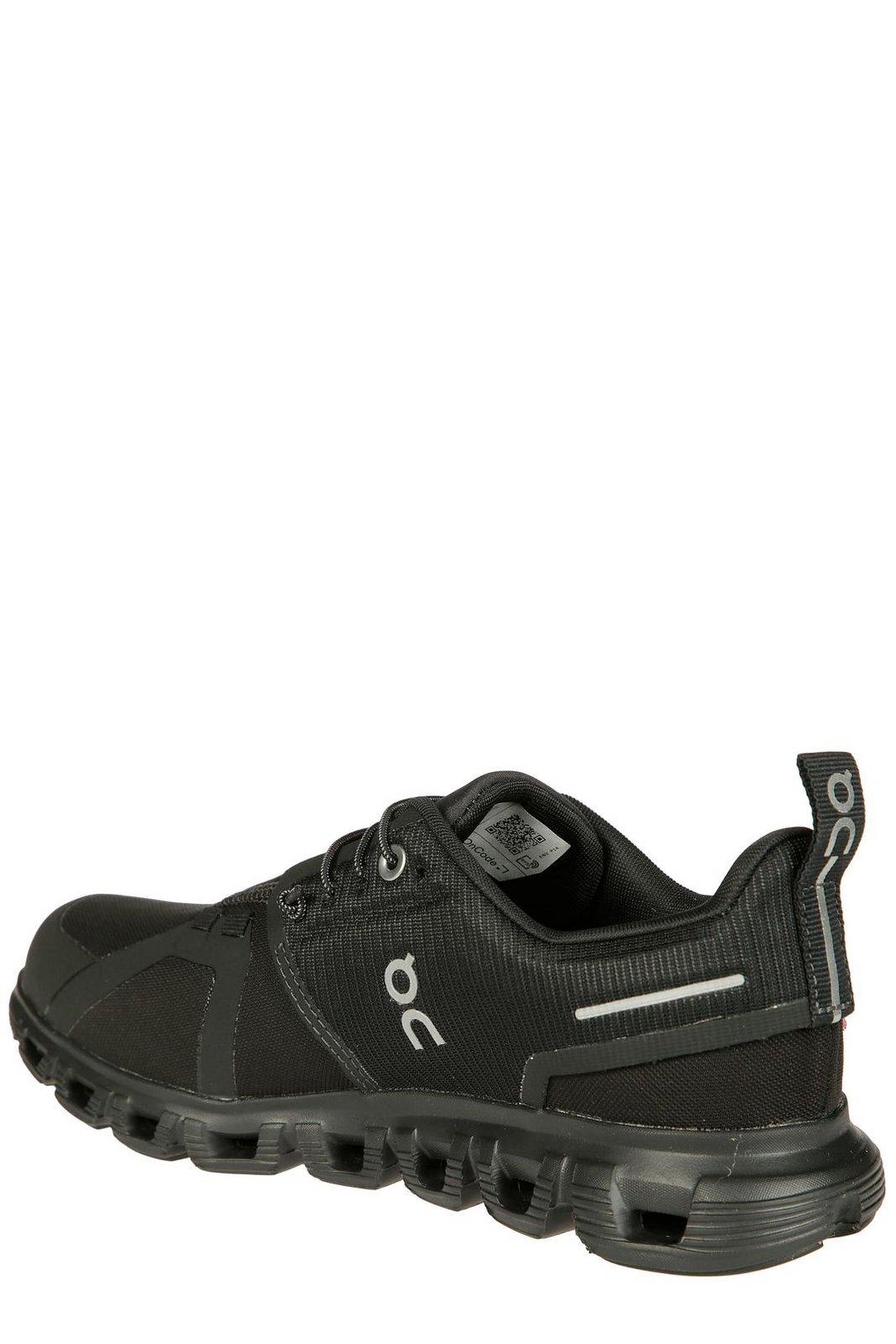 On Cloud 6 Wp Low-top Sneakers In Black