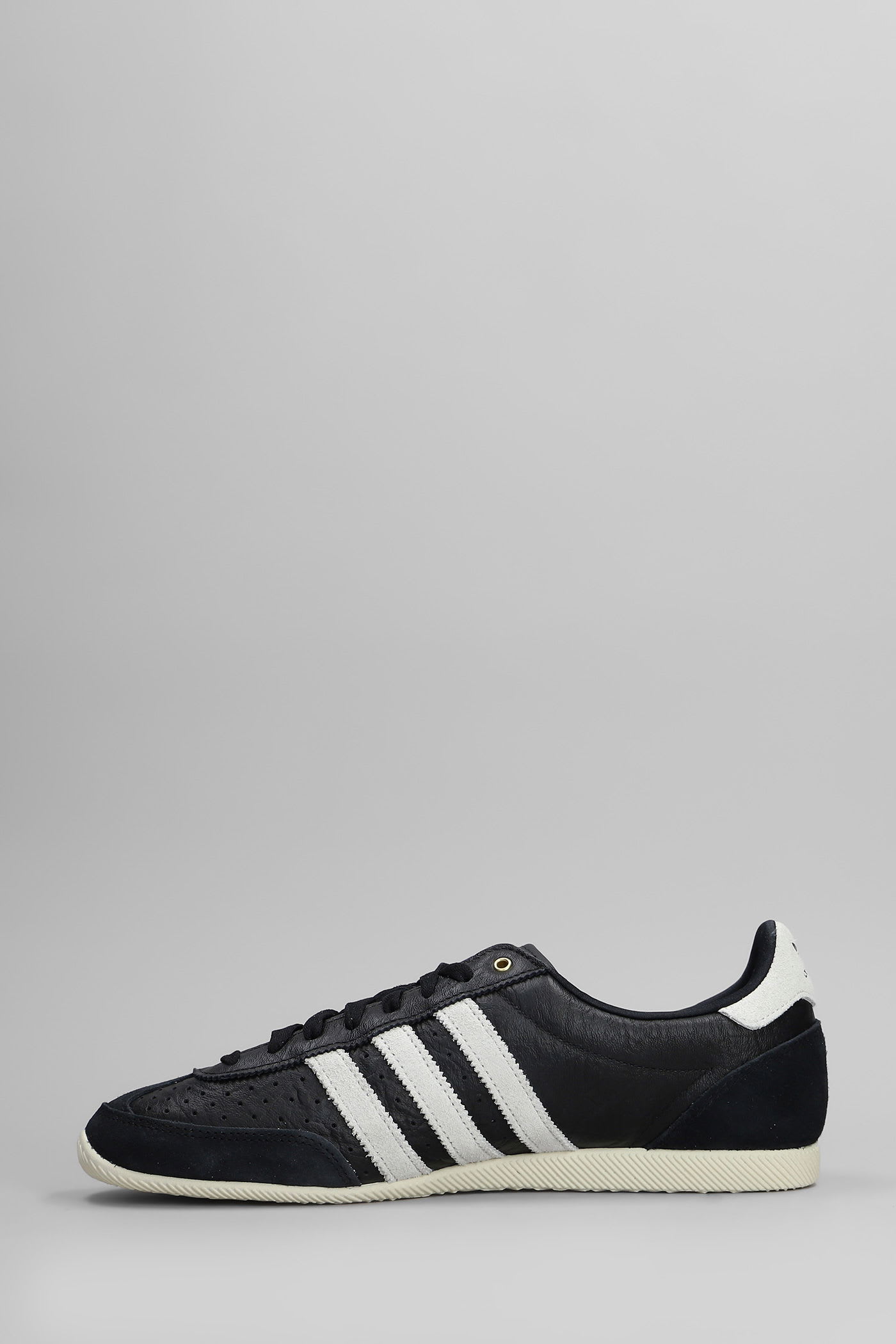 Adidas Originals Japan Sneakers In Black Leather In Blue