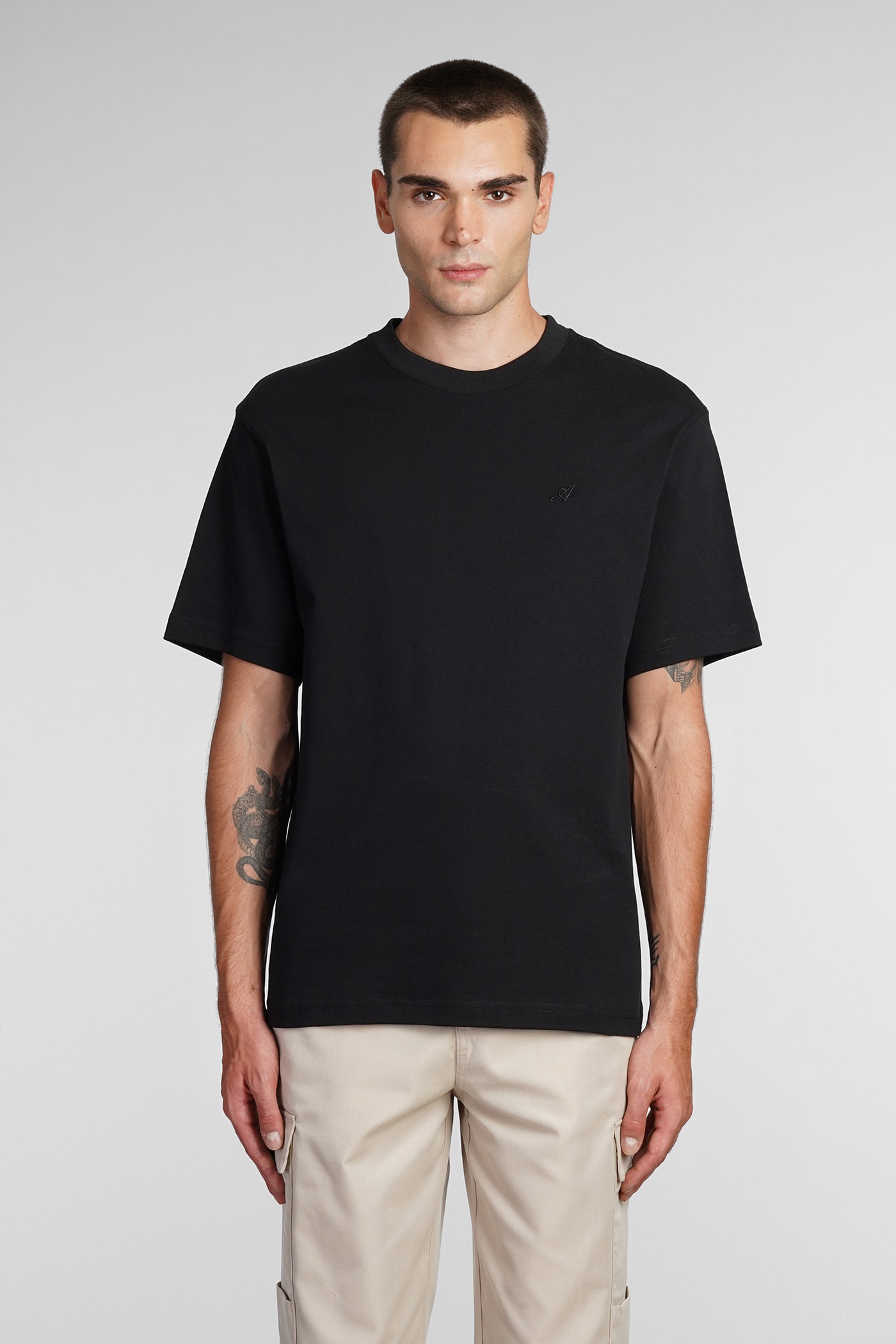 T-shirt In Black Cotton