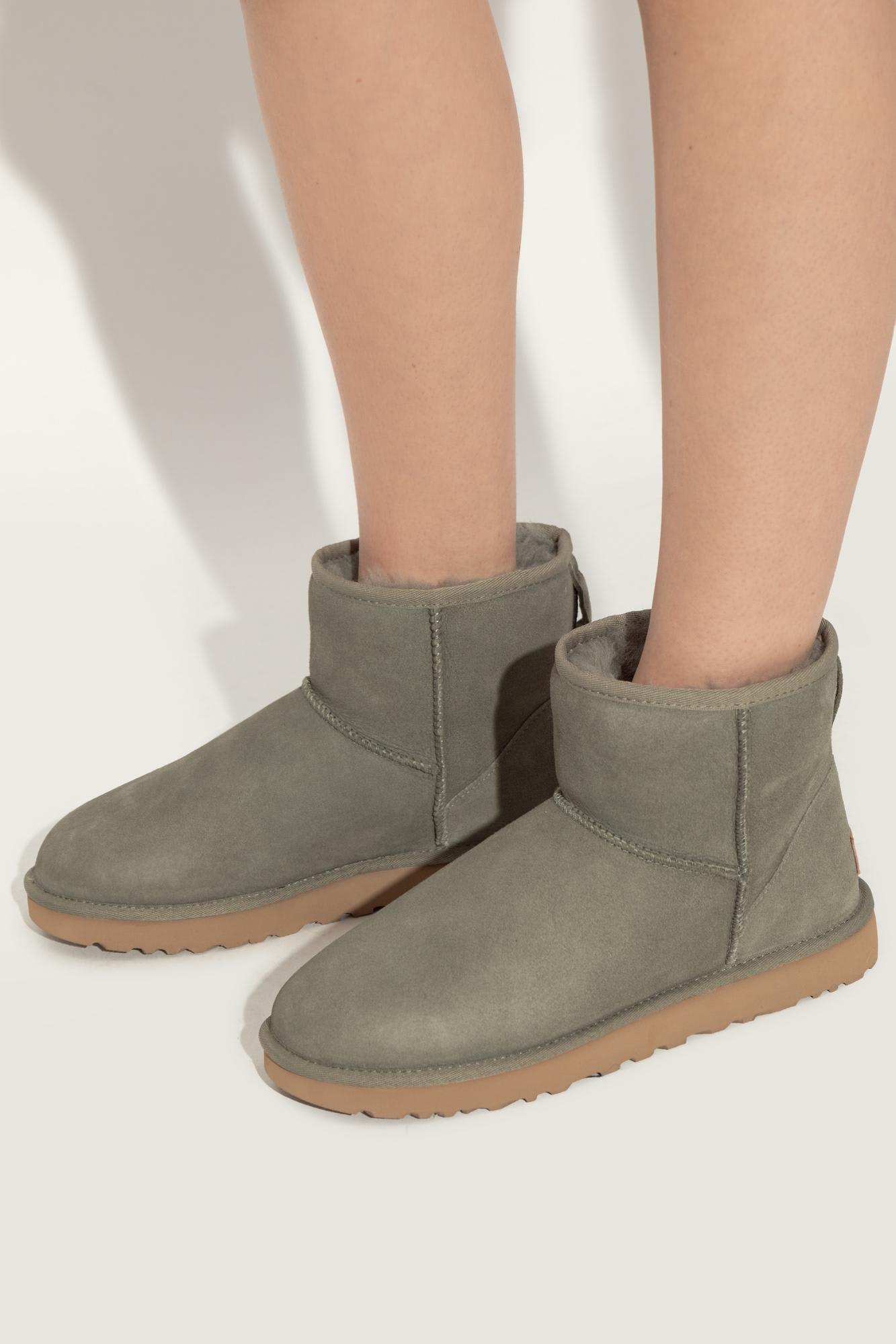 Ugg Snow Boots W Classic Mini Ii In Green