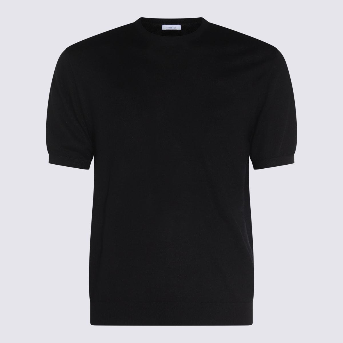 Black T-shirt