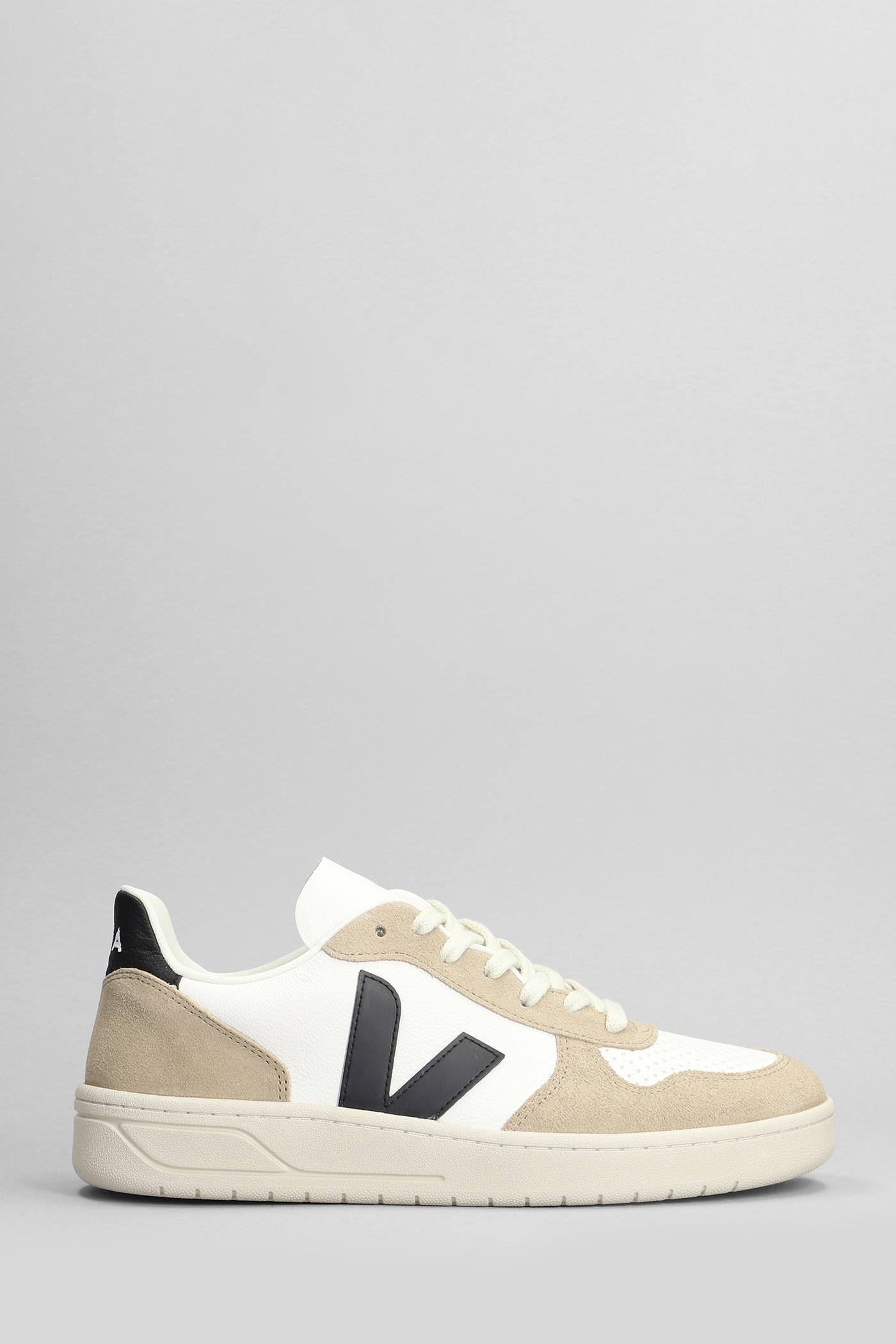 V-10 Sneakers In White Suede And Leather