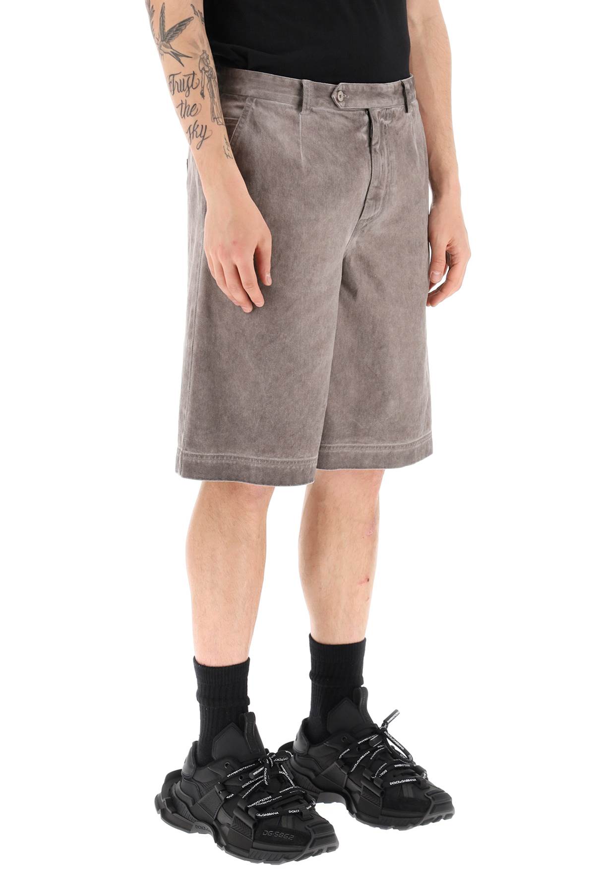 Dolce & Gabbana Garment-dyed Cotton Shorts With Logo Tag In Marrone/grigio