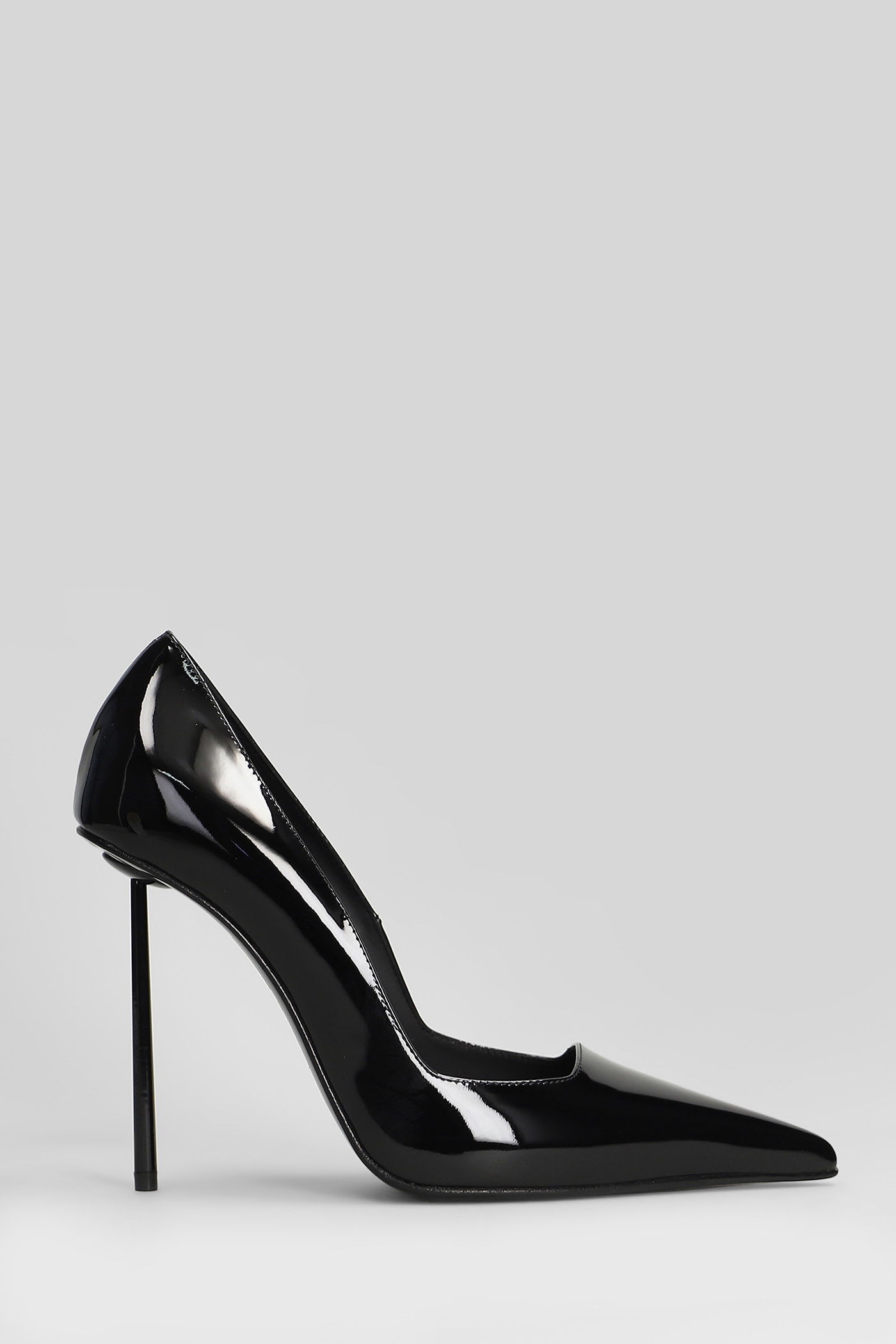 Le Silla Amelia Pumps In Black Patent Leather In Black