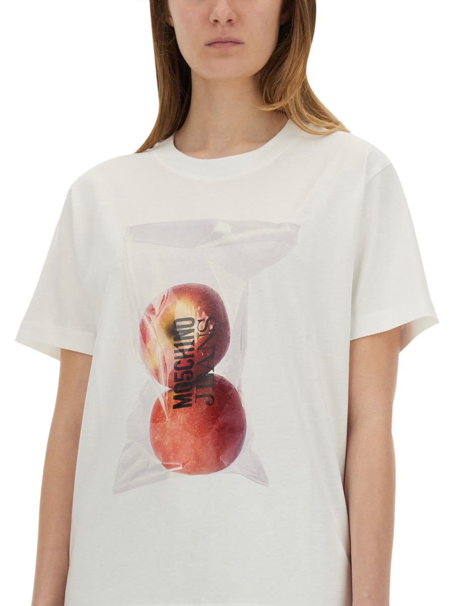 Moschino Apple Print T-shirt In White