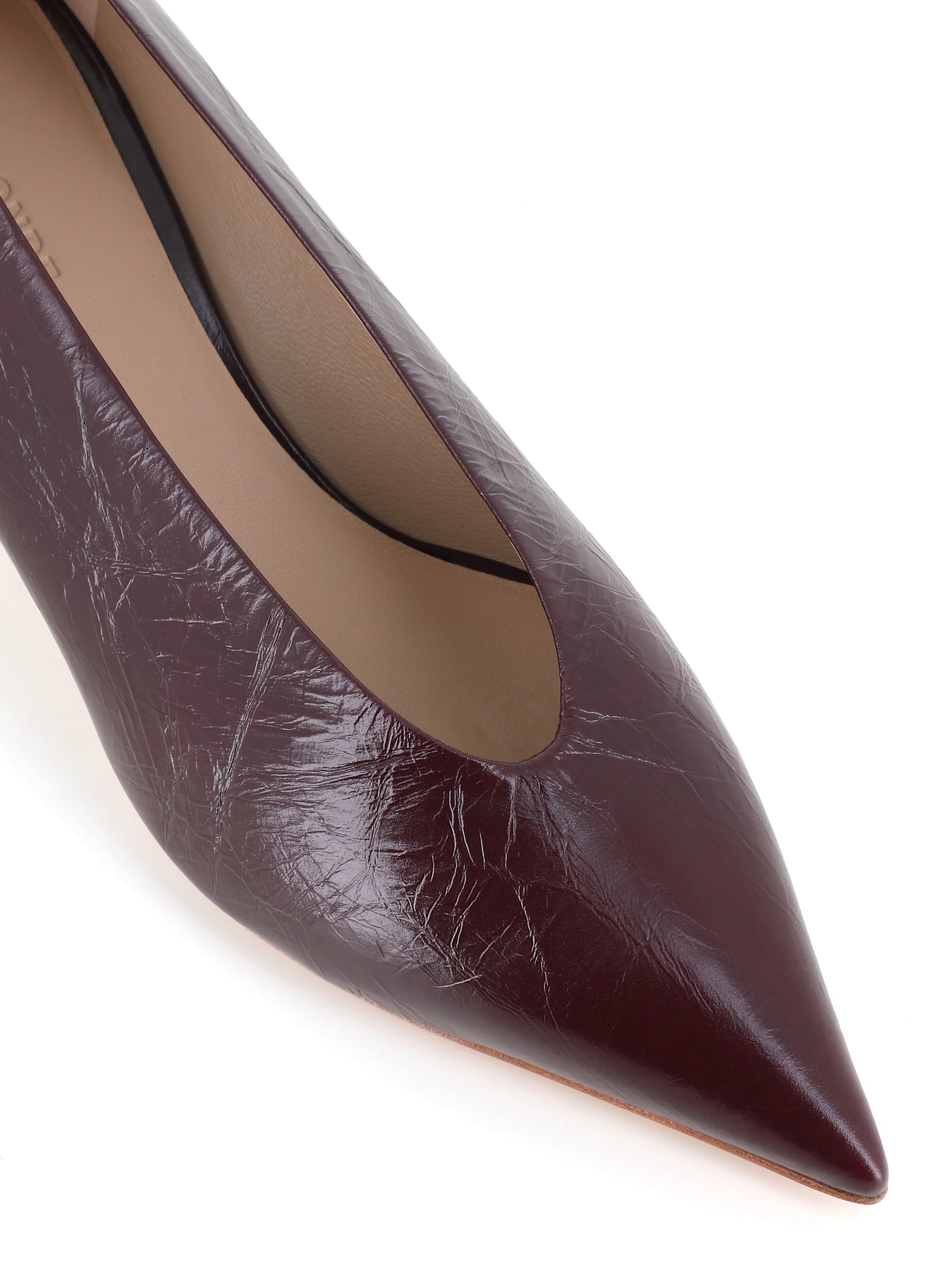 Le Monde Beryl Décollette Babouche Kitten Heel In Burgundy