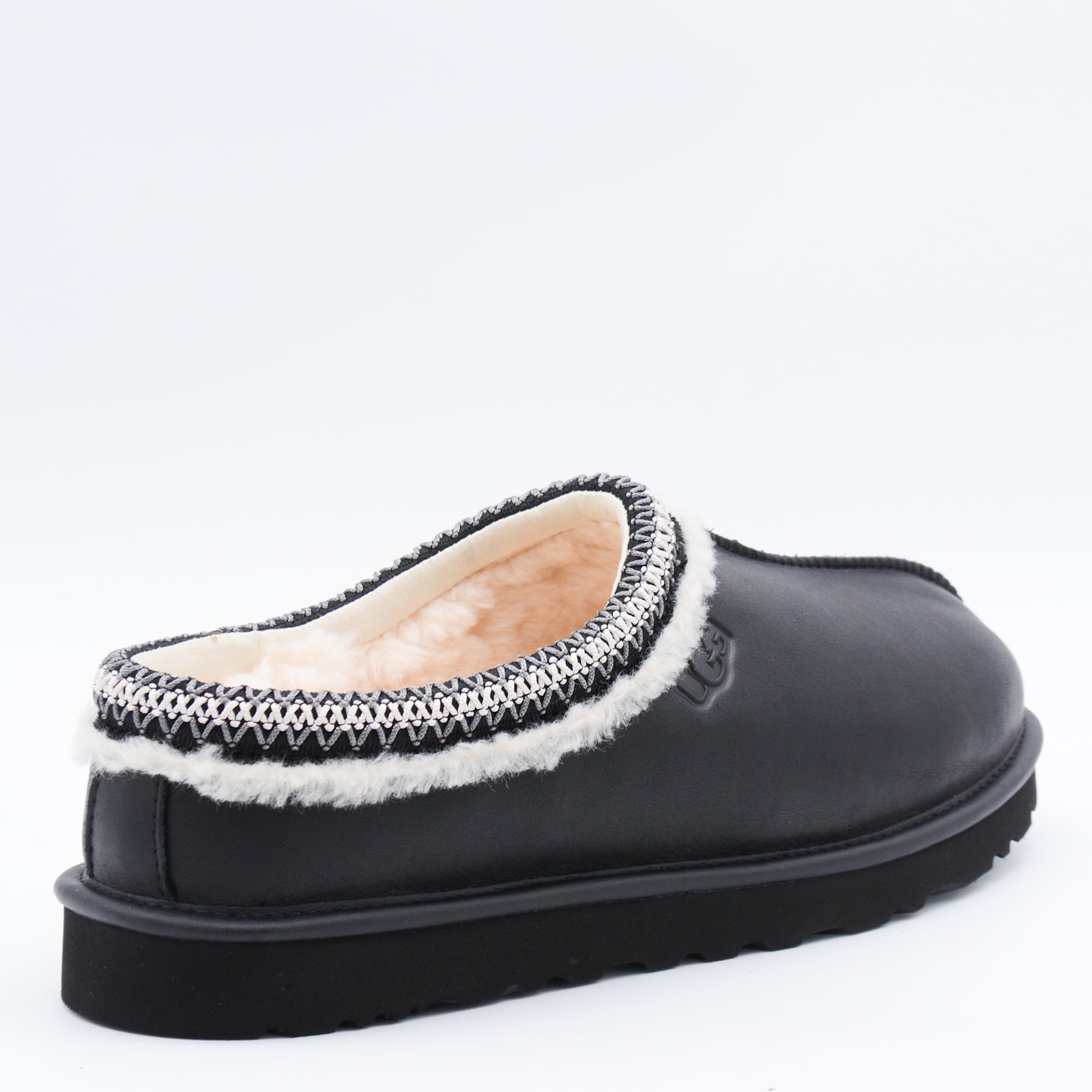 Ugg Round Toe Flat Sole Embroidered Sandals In Black