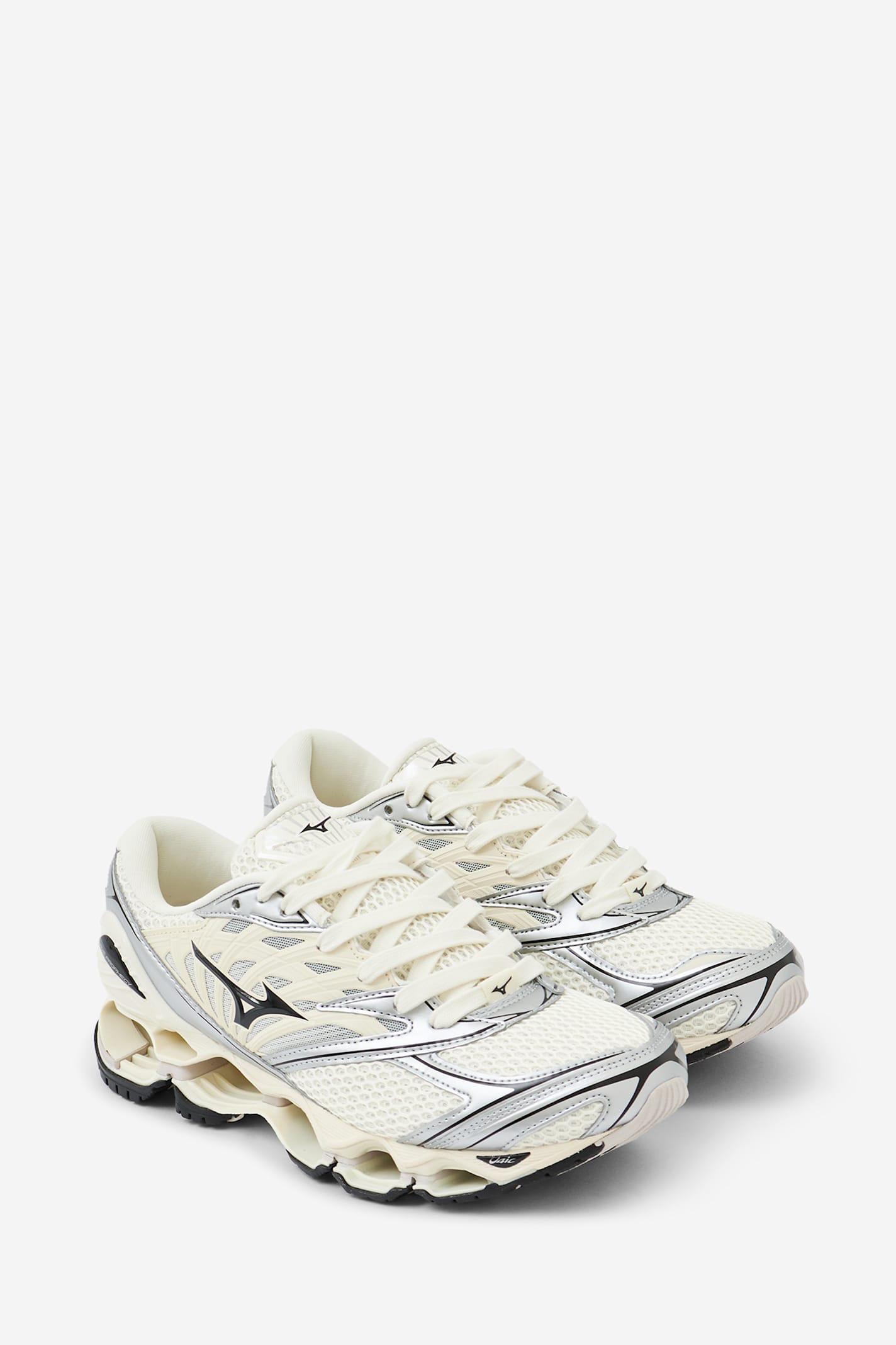 Mizuno Wave Prophecy Ls Sneakers In White