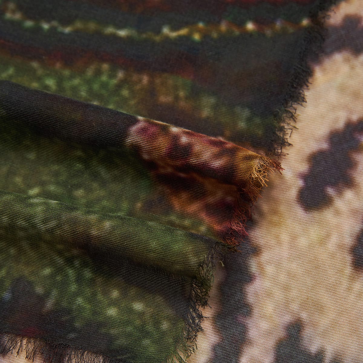 Faliero Sarti Floral Rectangular Scarf Soft Texture In Multi