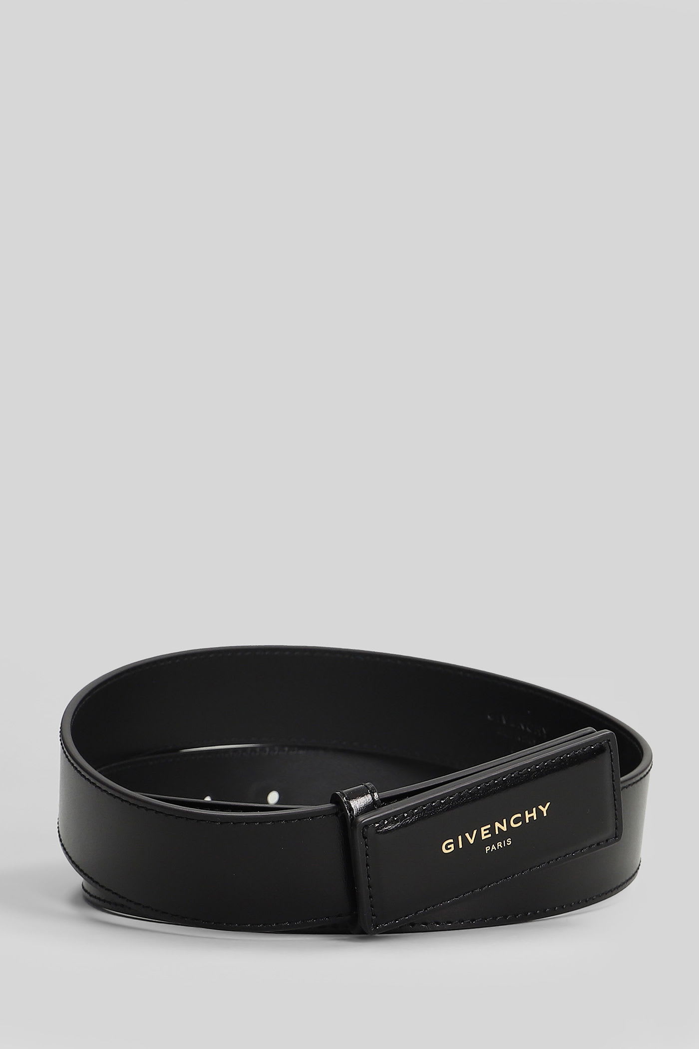 Givenchy Belts In Black Leather In Black