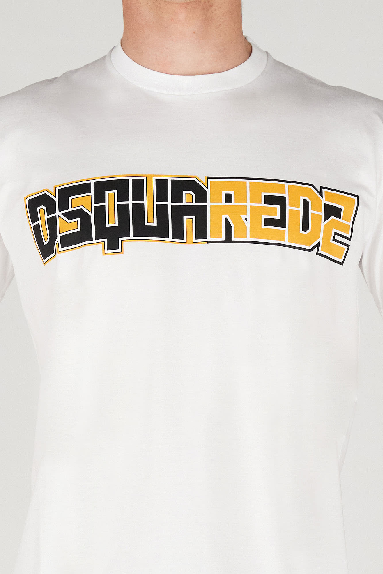 Shop Dsquared2 T-shirts In White