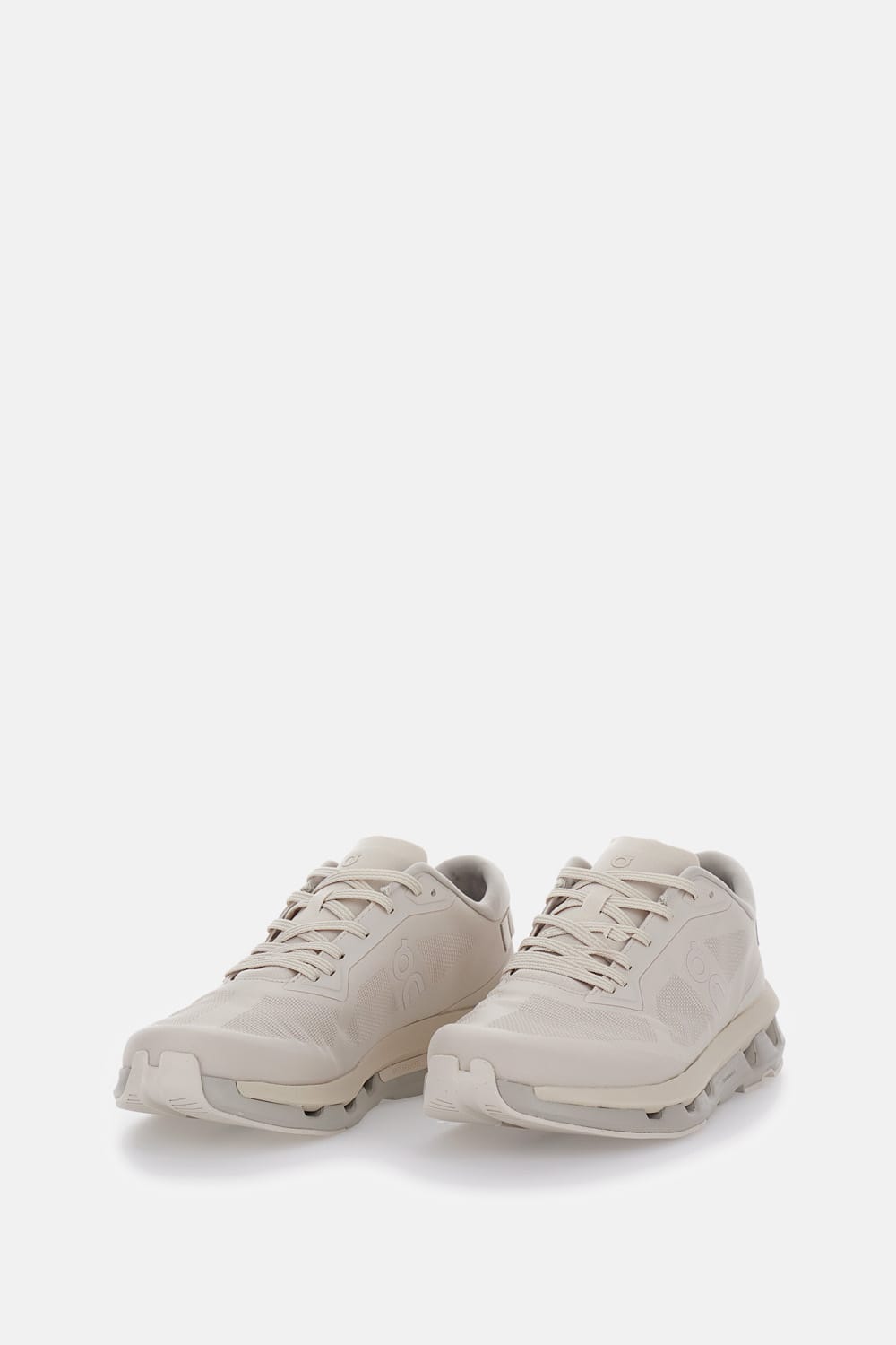 On Mens Pearl Truffle Cloudze Woven Low-top Trainers In White