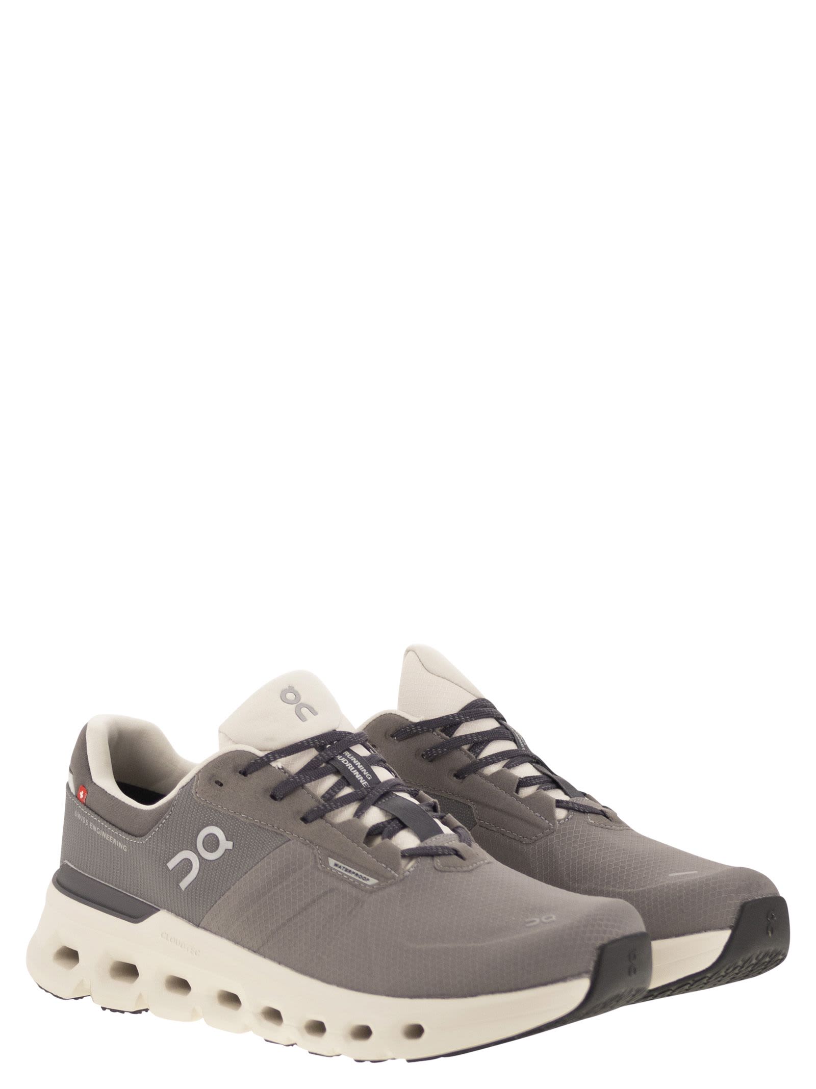 On Waterproof Cloudrunner 2 Trainers In Gray