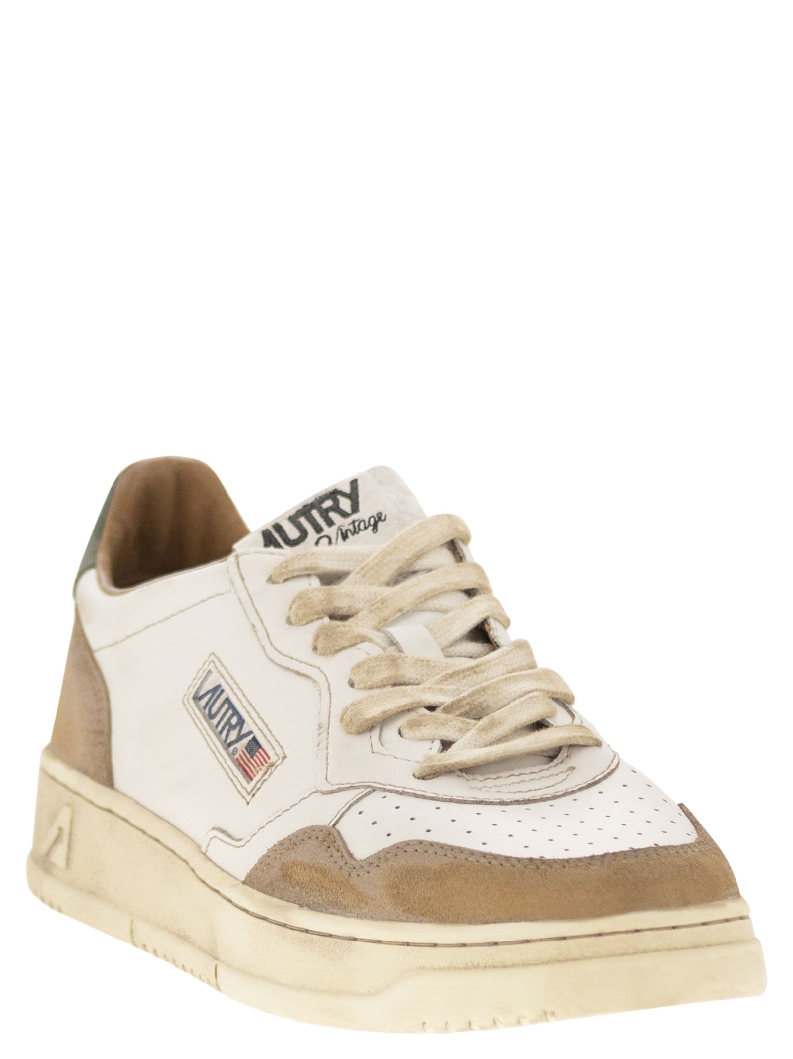 Shop Autry Super Vintage - Leather Sneakers In White/beige