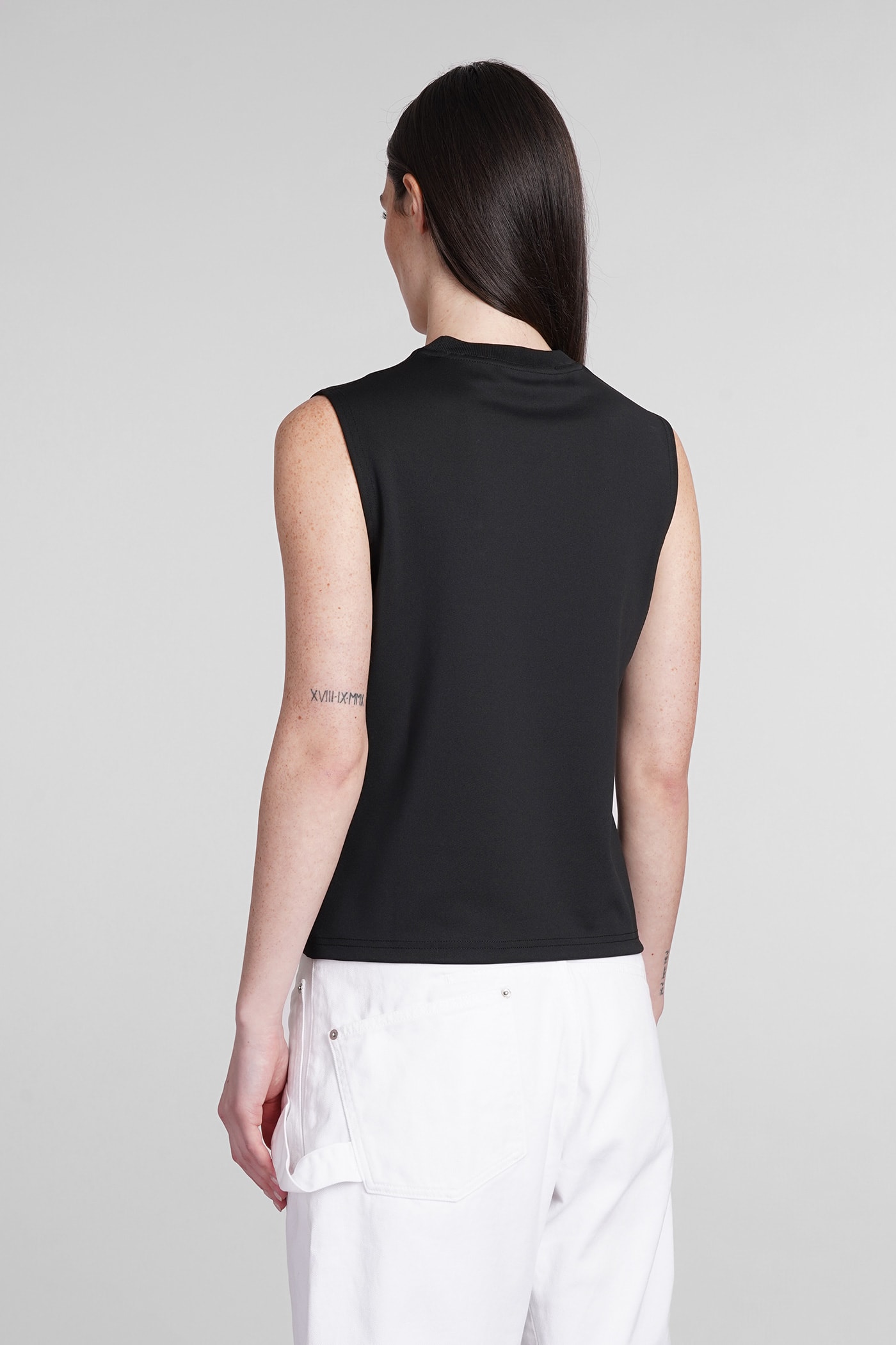 Jw Anderson Stretch Crew Neck Sleeveless Top In Black