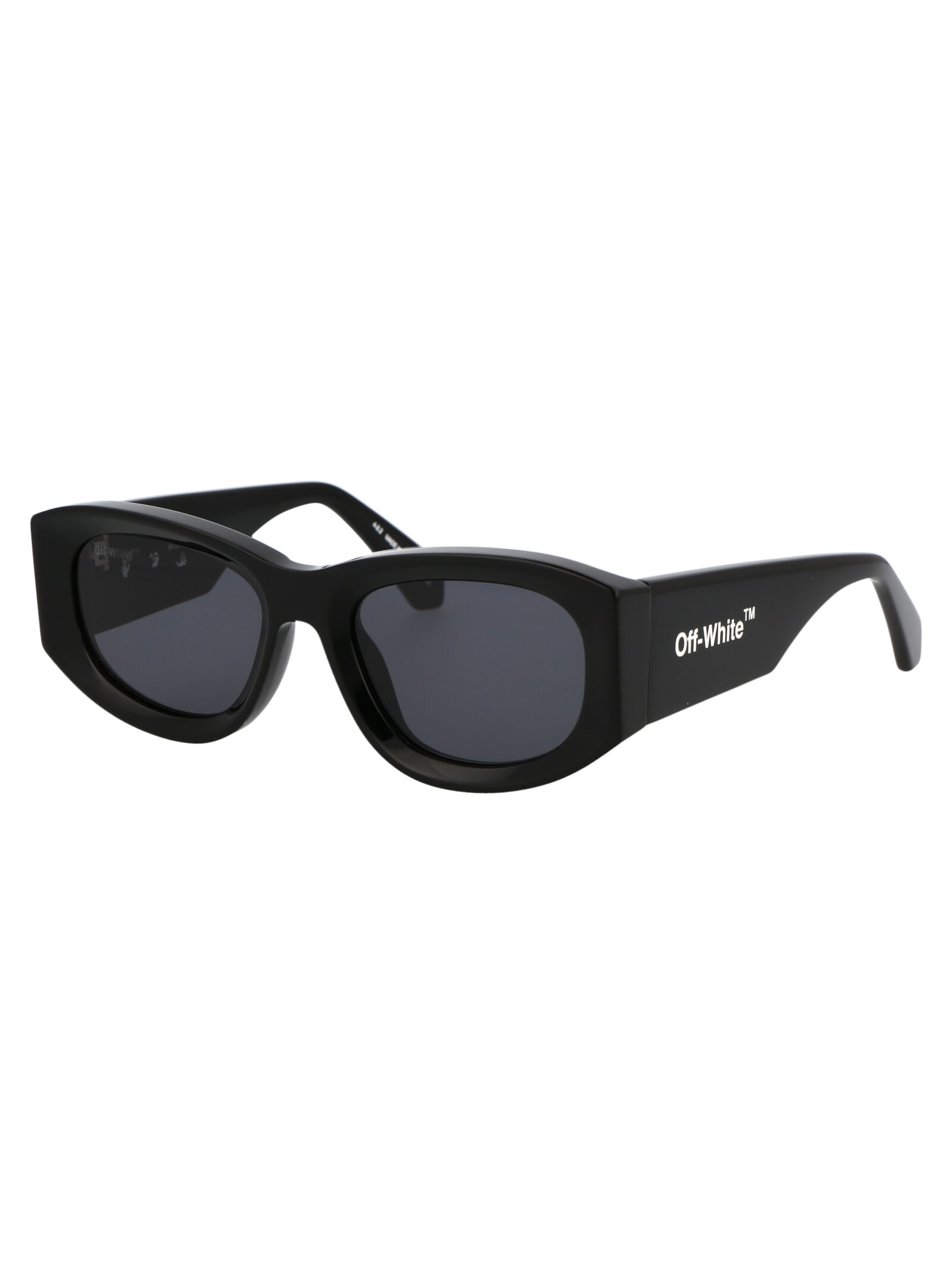 Shop Off-white Joan Sunglasses In 1007 Black