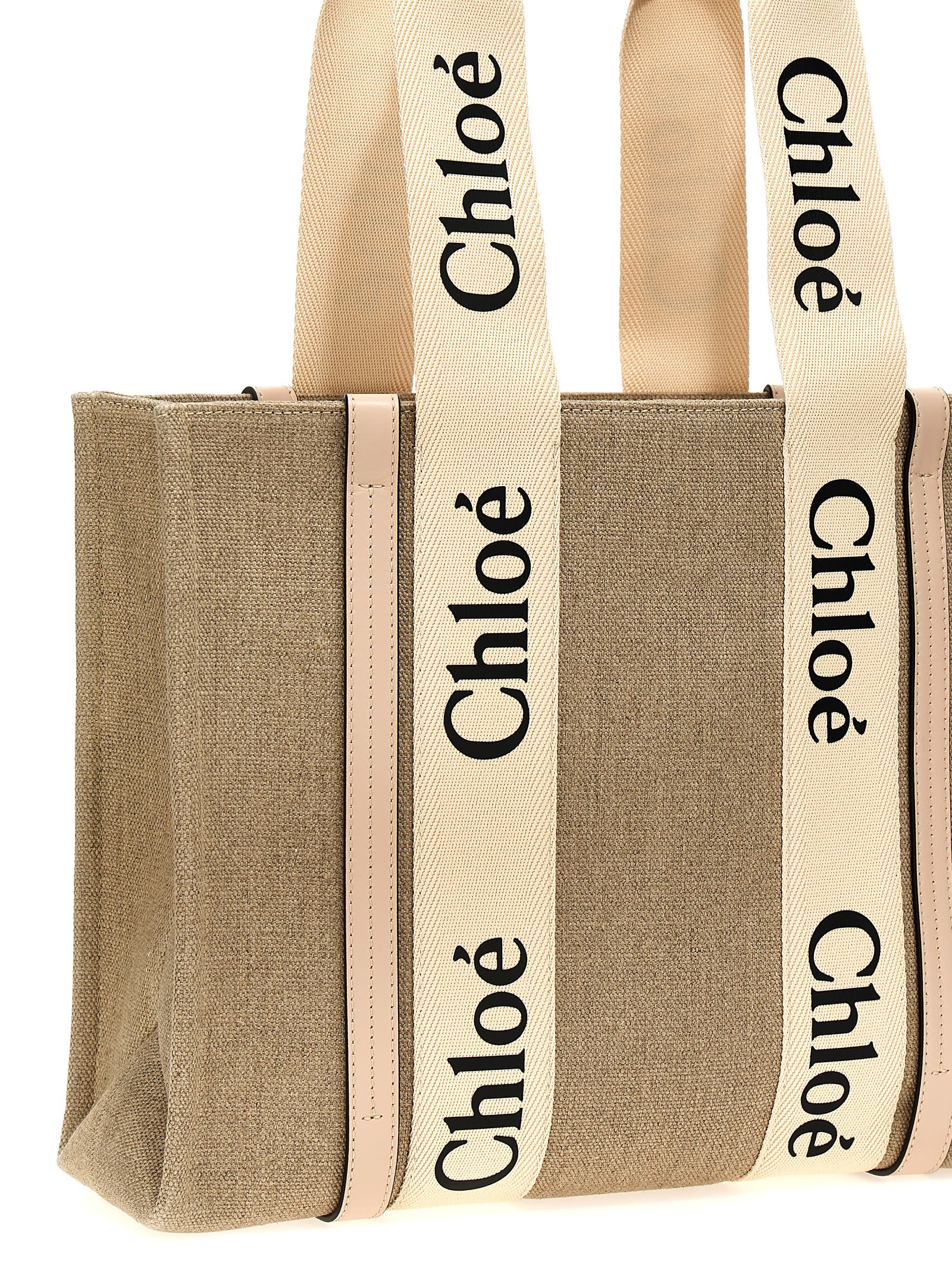 Shop Chloé Woody Medium Shopping Bag In Bianco