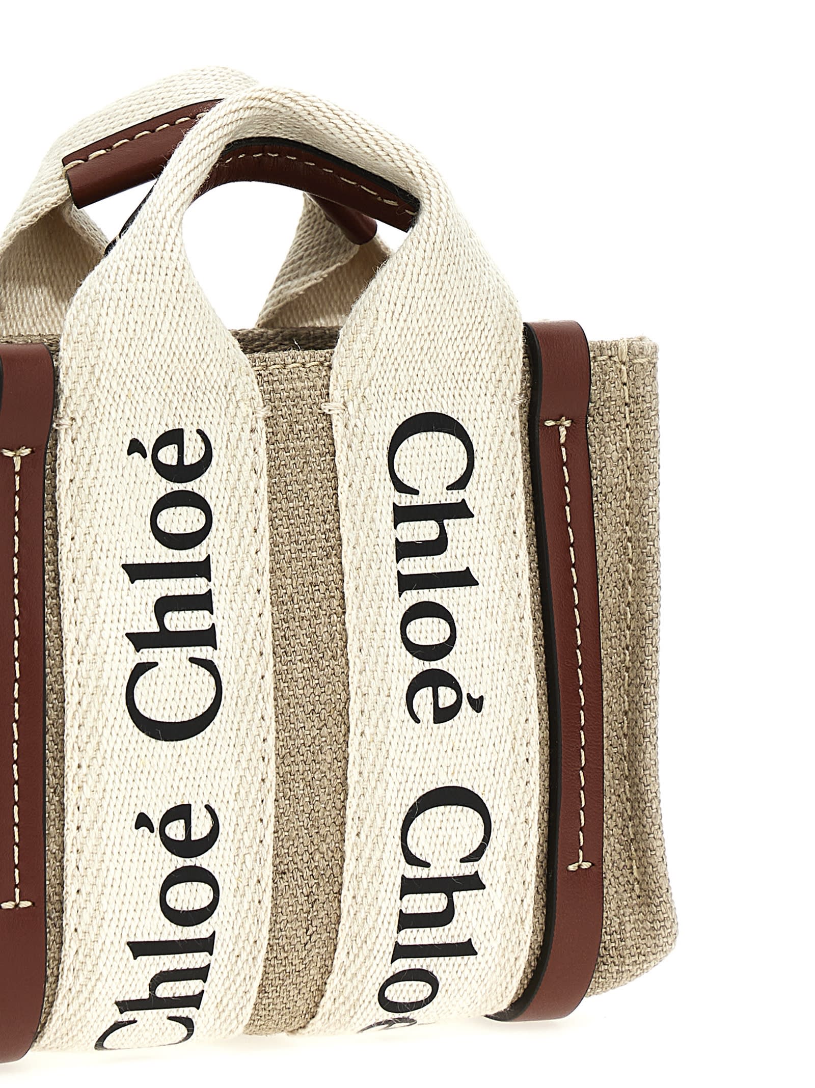 Shop Chloé Shopping Nano Woody