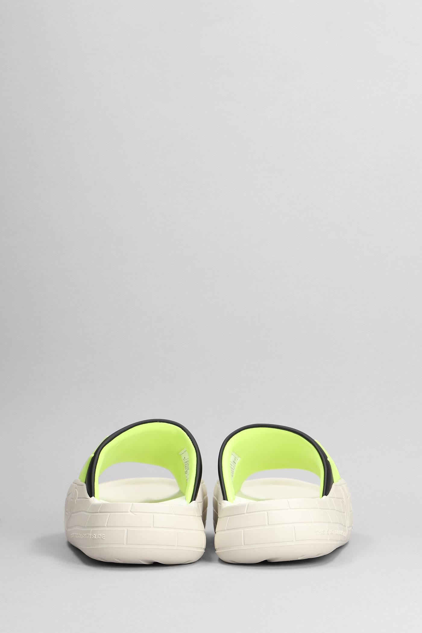 Shop Acupuncture Nyu Slide Flats In Green Rubber/plasic
