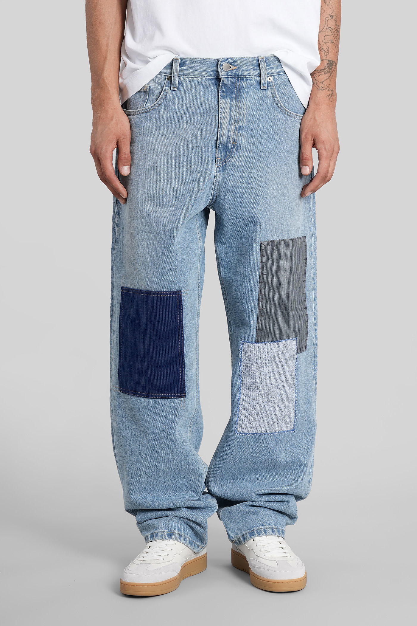Zine Embroidered Jeans In Cyan Denim