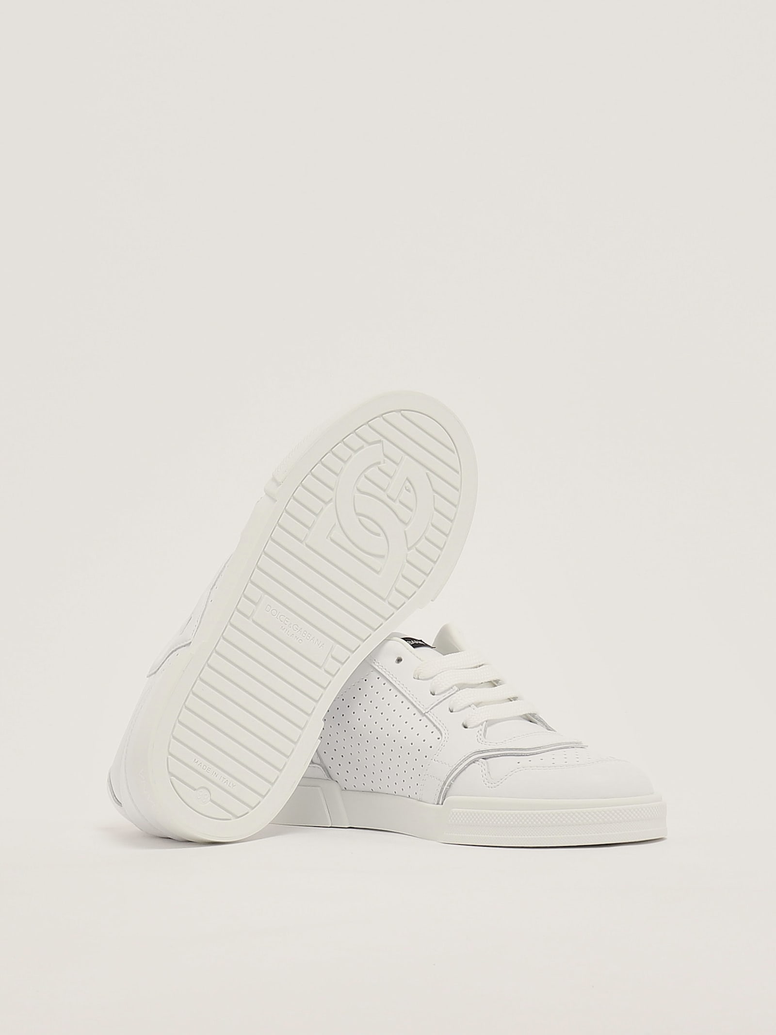 Dolce & Gabbana Logo-patch Lace-detail Sneakers In Bianco