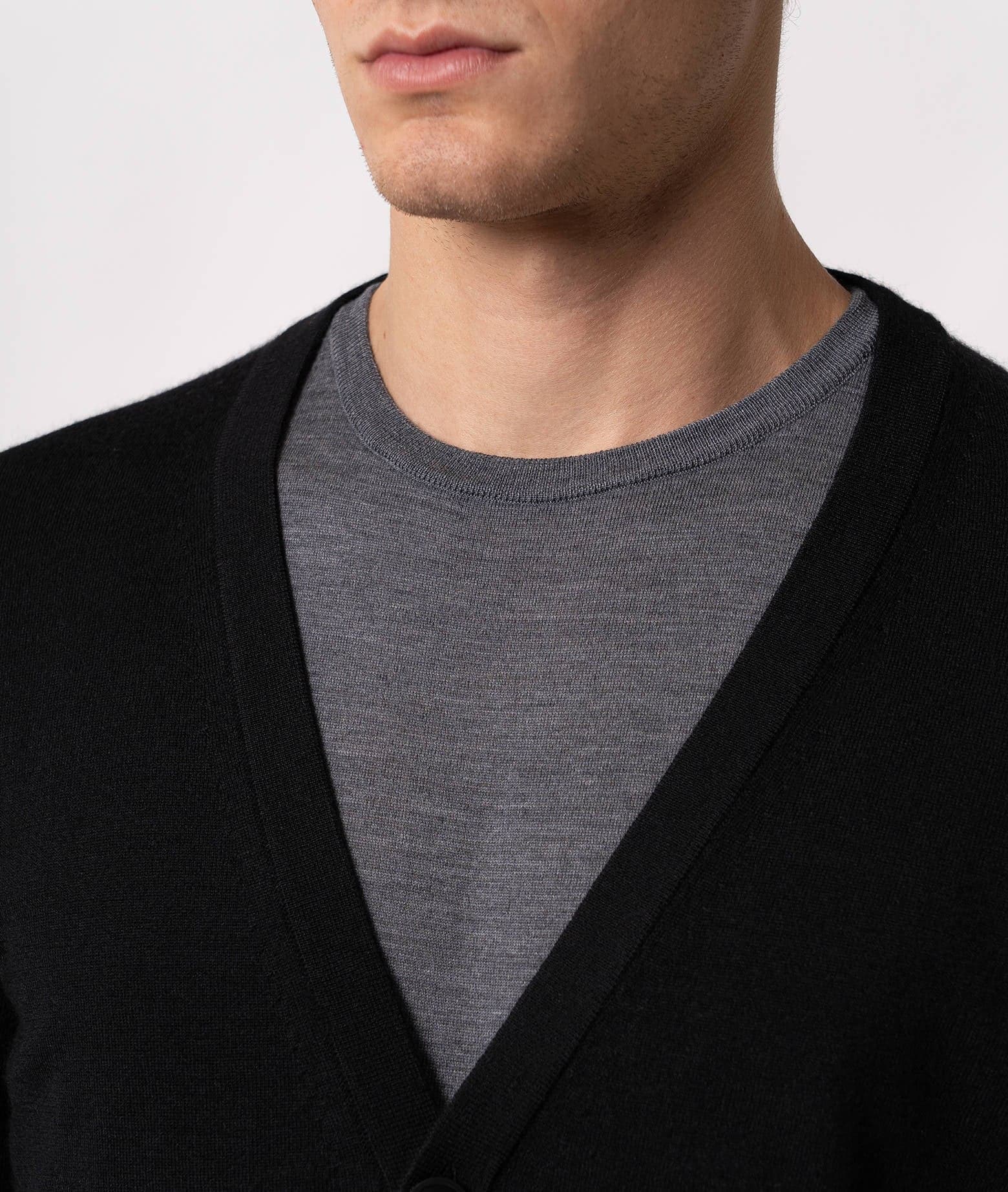 Larusmiani Cardigan Spirit 54 Cardigan In Black