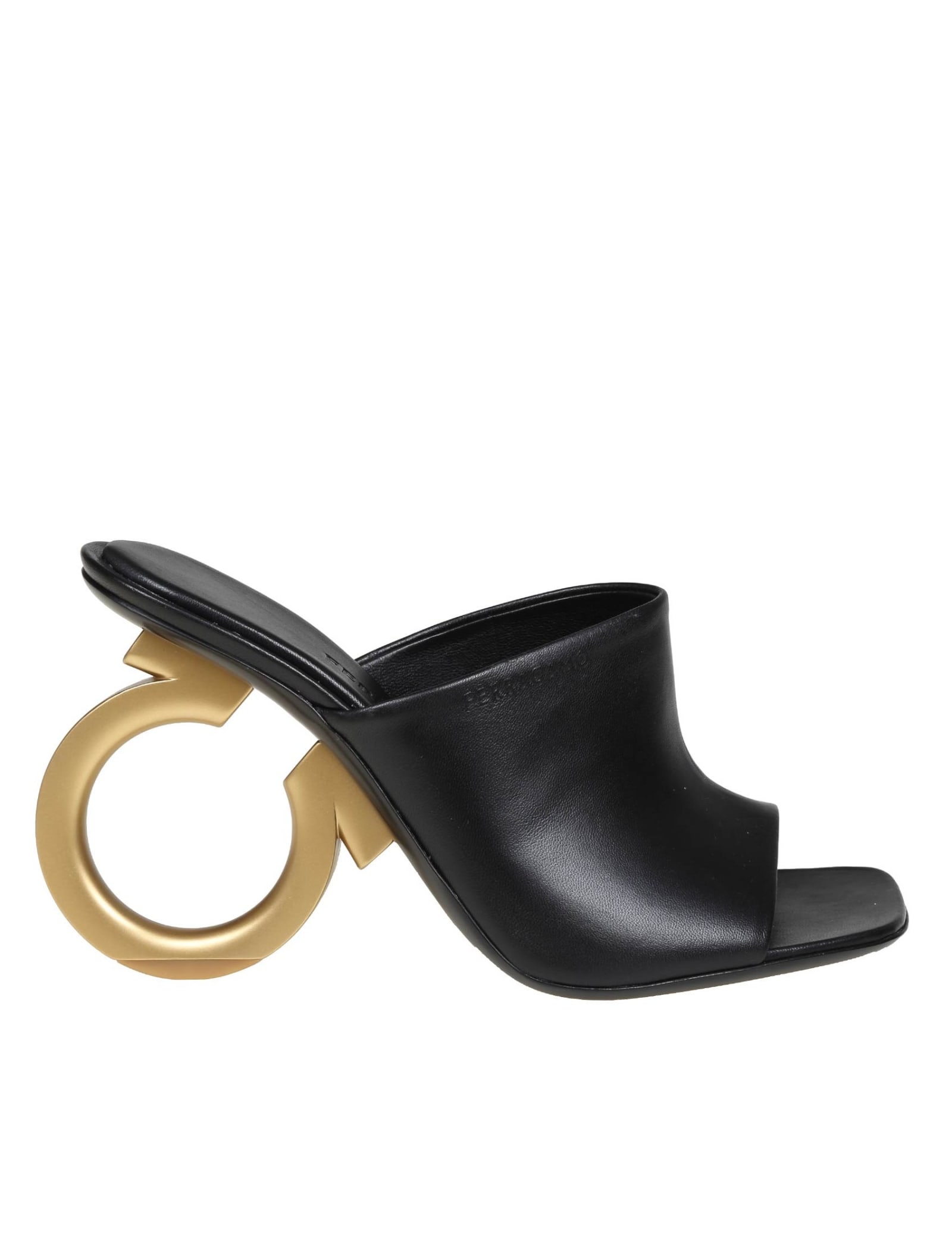 FERRAGAMO ASTRO SANDALS IN NAPPA WITH GANCINI HEEL