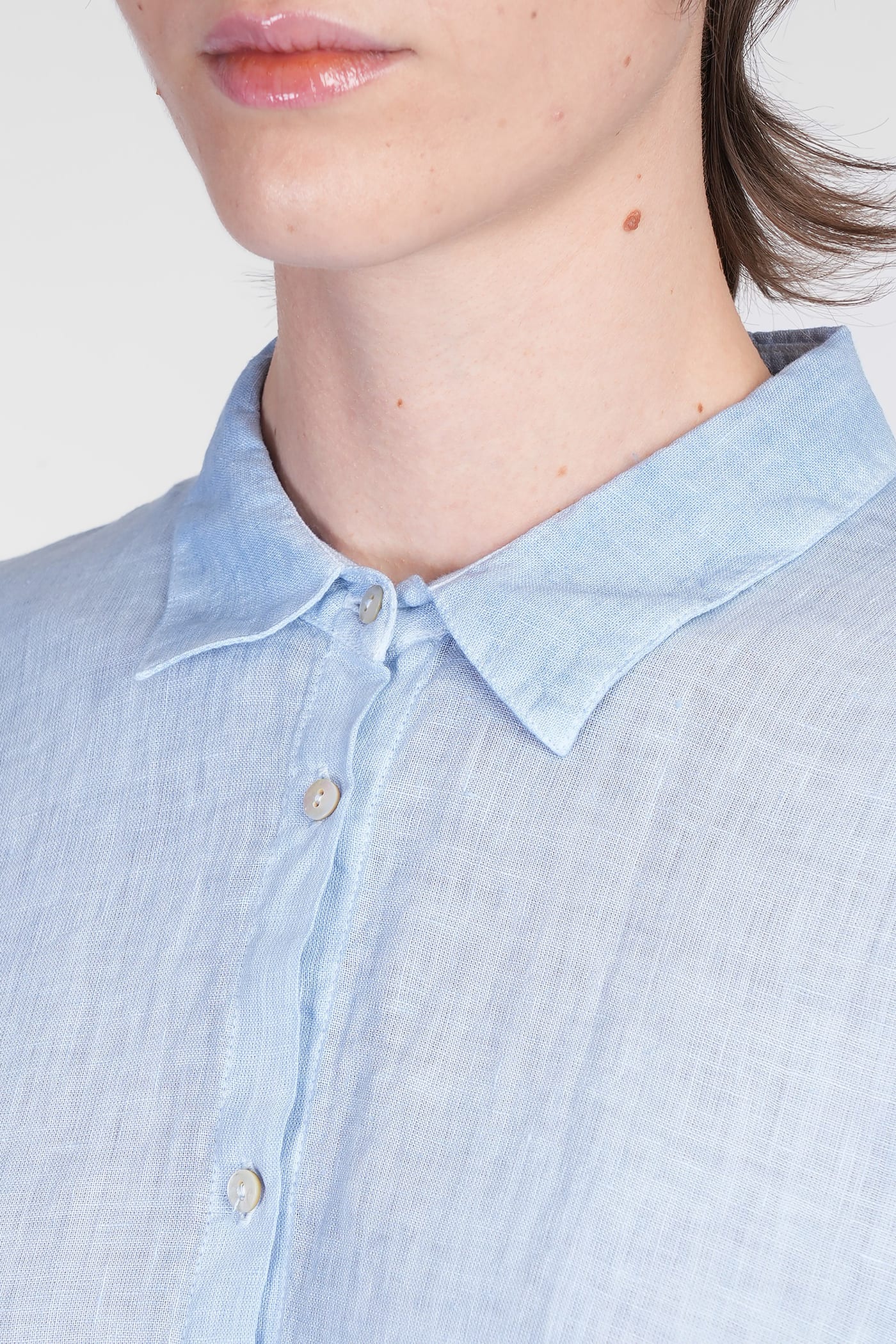 120% LINO SHIRT IN CYAN LINEN