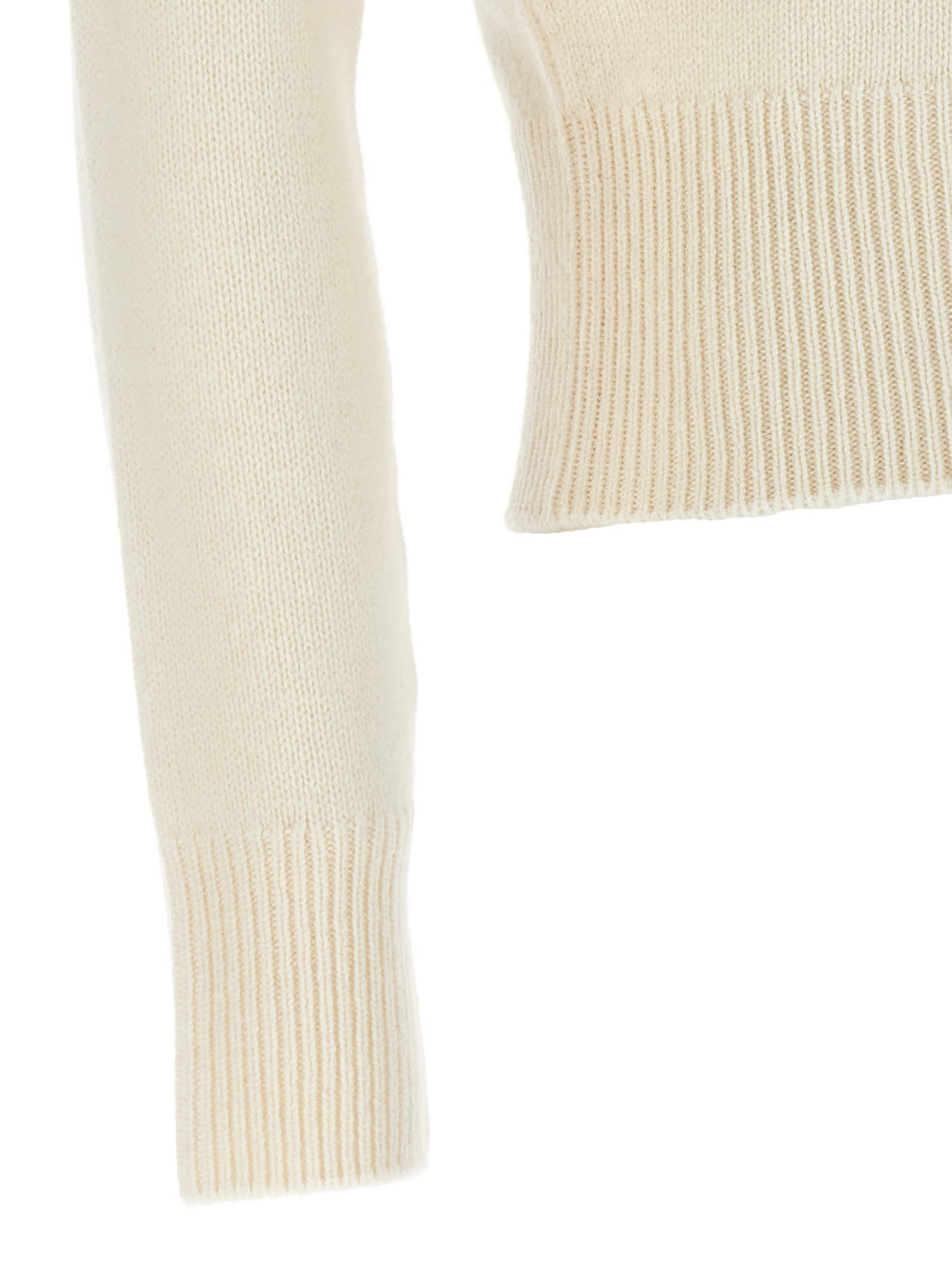 Alexander Mcqueen Off-the-shoulder Wool And Cashmere-blend Sweater In Bianco