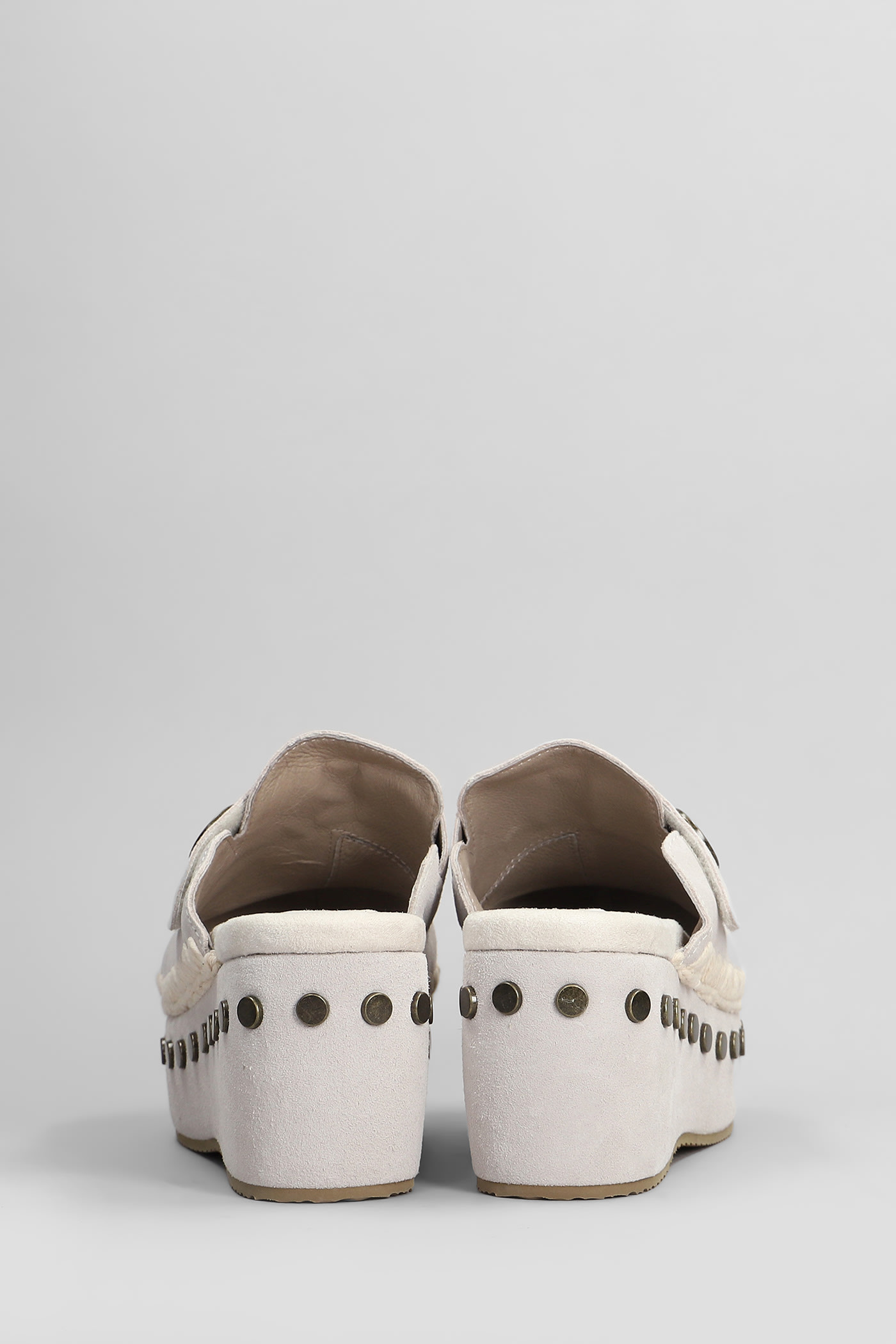 Mou 60mm Suede Clogs In Grey