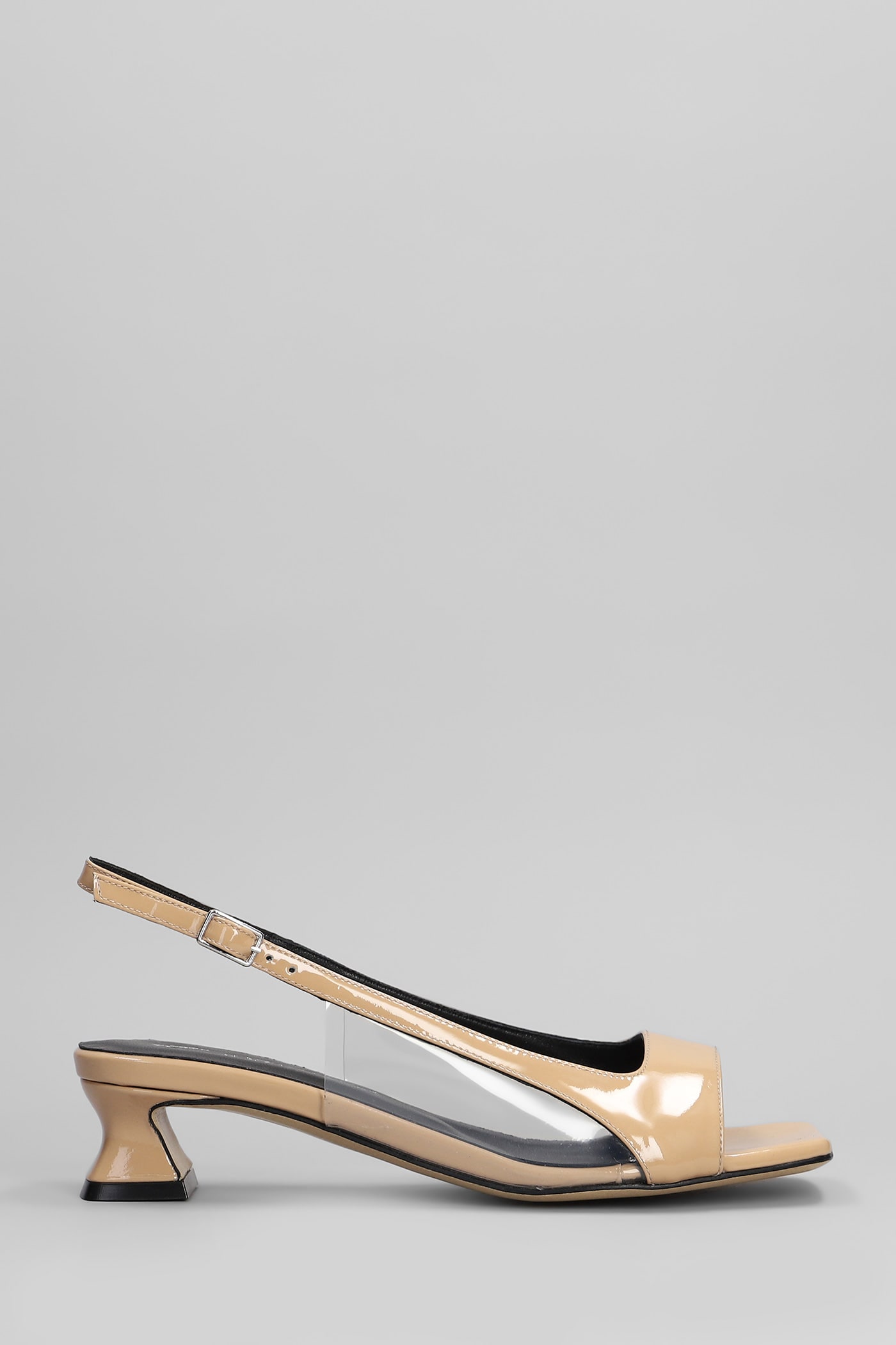 Sandals In Beige Patent Leather