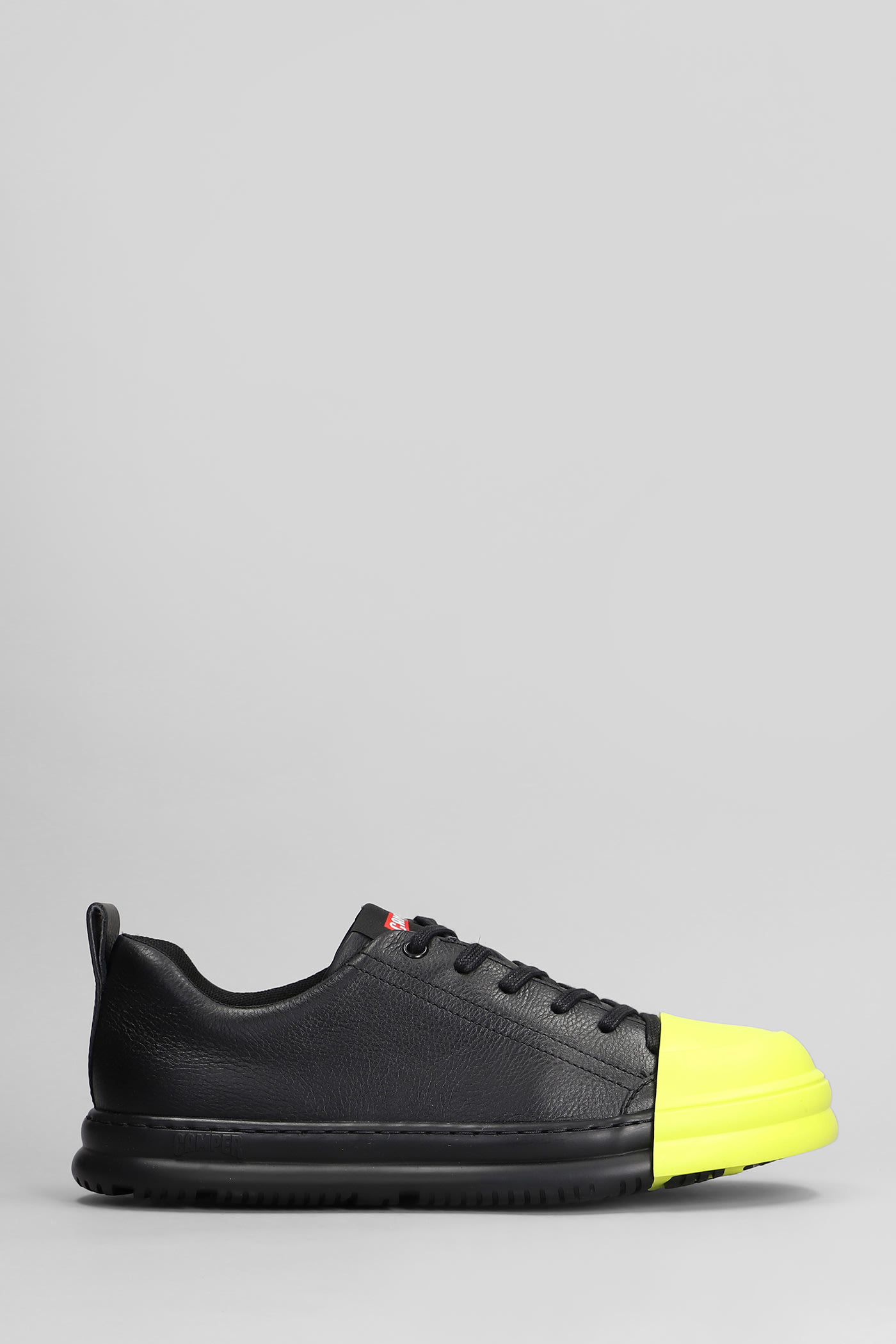 Junction Runner Sneakers In Black Leather